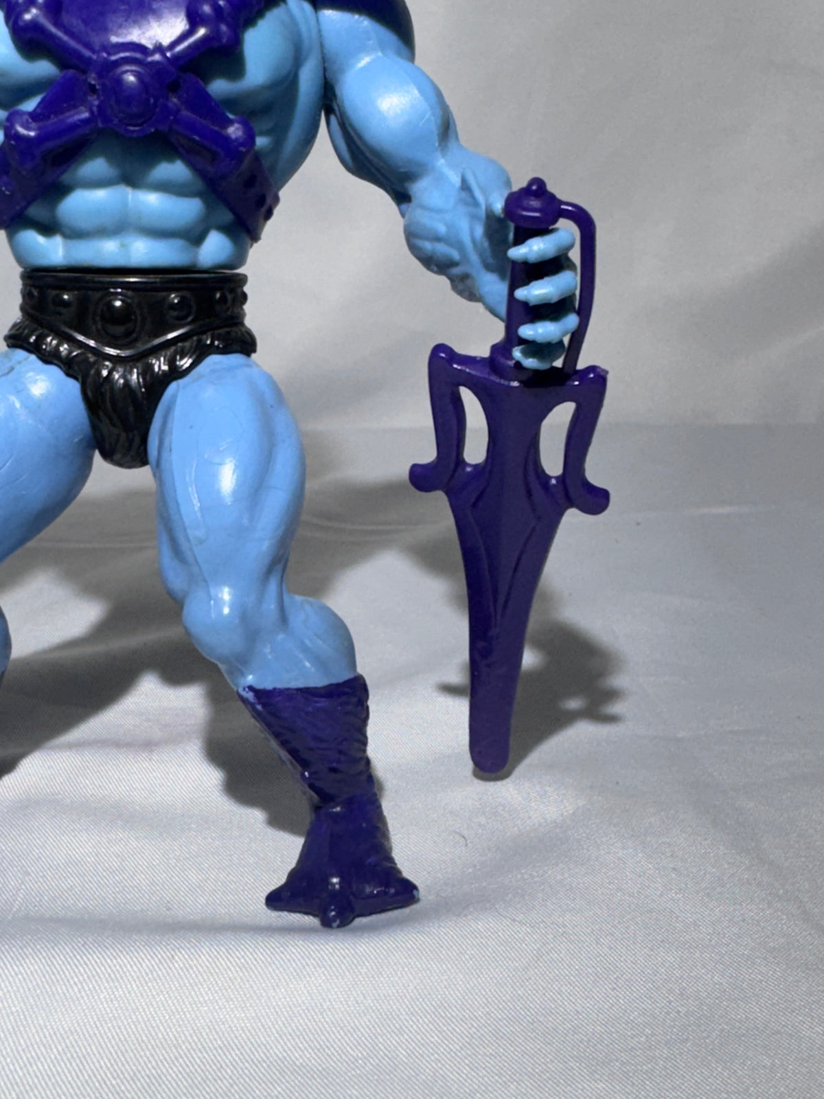 Vintage 1981 Mattel Masters of the Universe Skeletor Action Figure – Complete Accessories