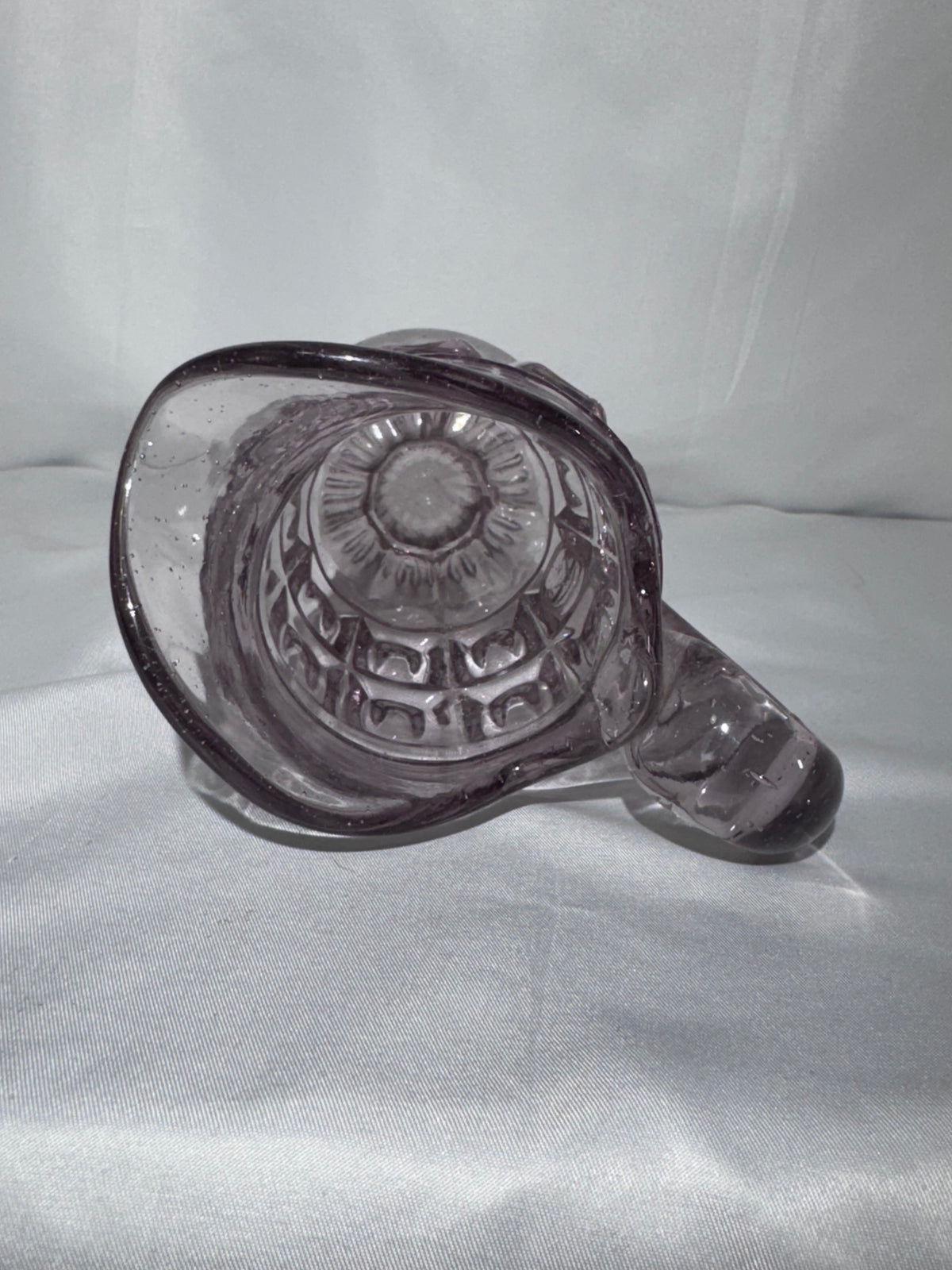 Vintage EAPG Pitcher / Jug – Neodymium Seedy Glass