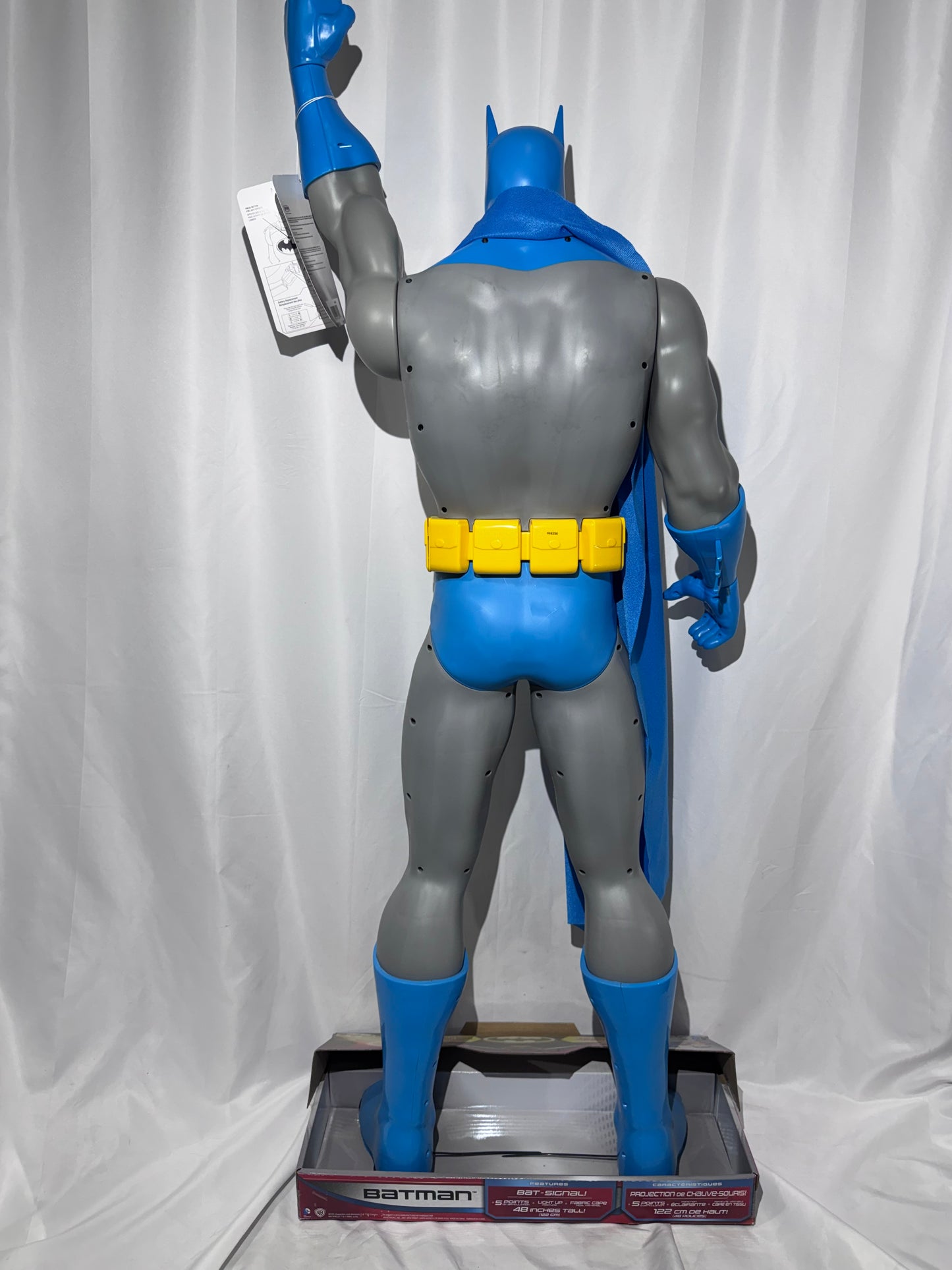 48” JAKKS Pacific DC Comics Big-Figs Batman – Giant Action Figure – Light-Up Bat-Signal – NOS
