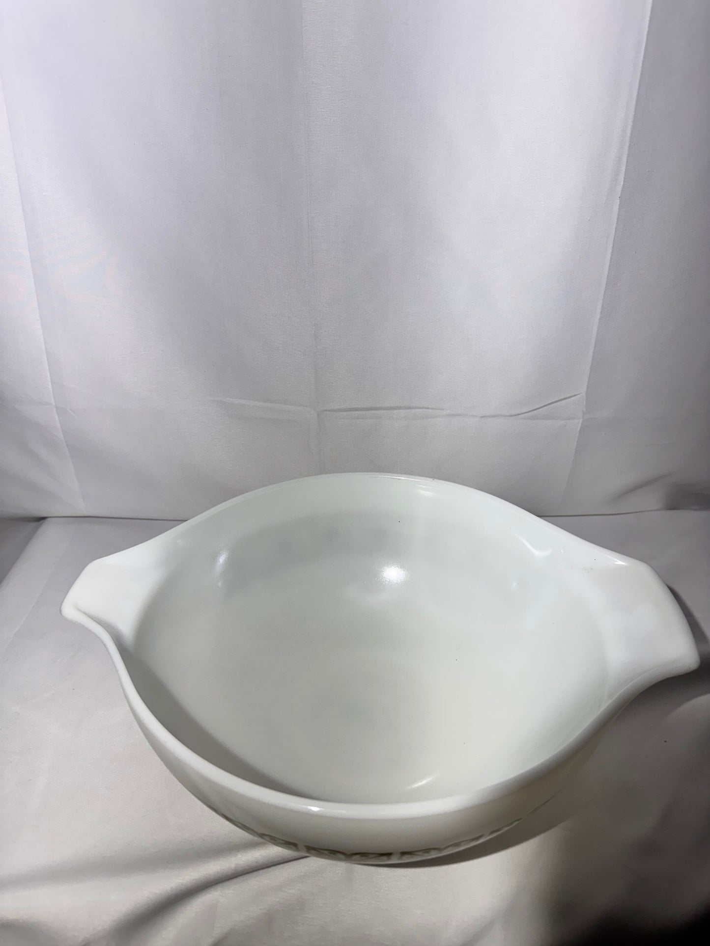 Vintage Pyrex 4 Qt Cinderella Mixing Bowl – Autumn Floral / Dutch Clover (Verde Square Flowers) – #444