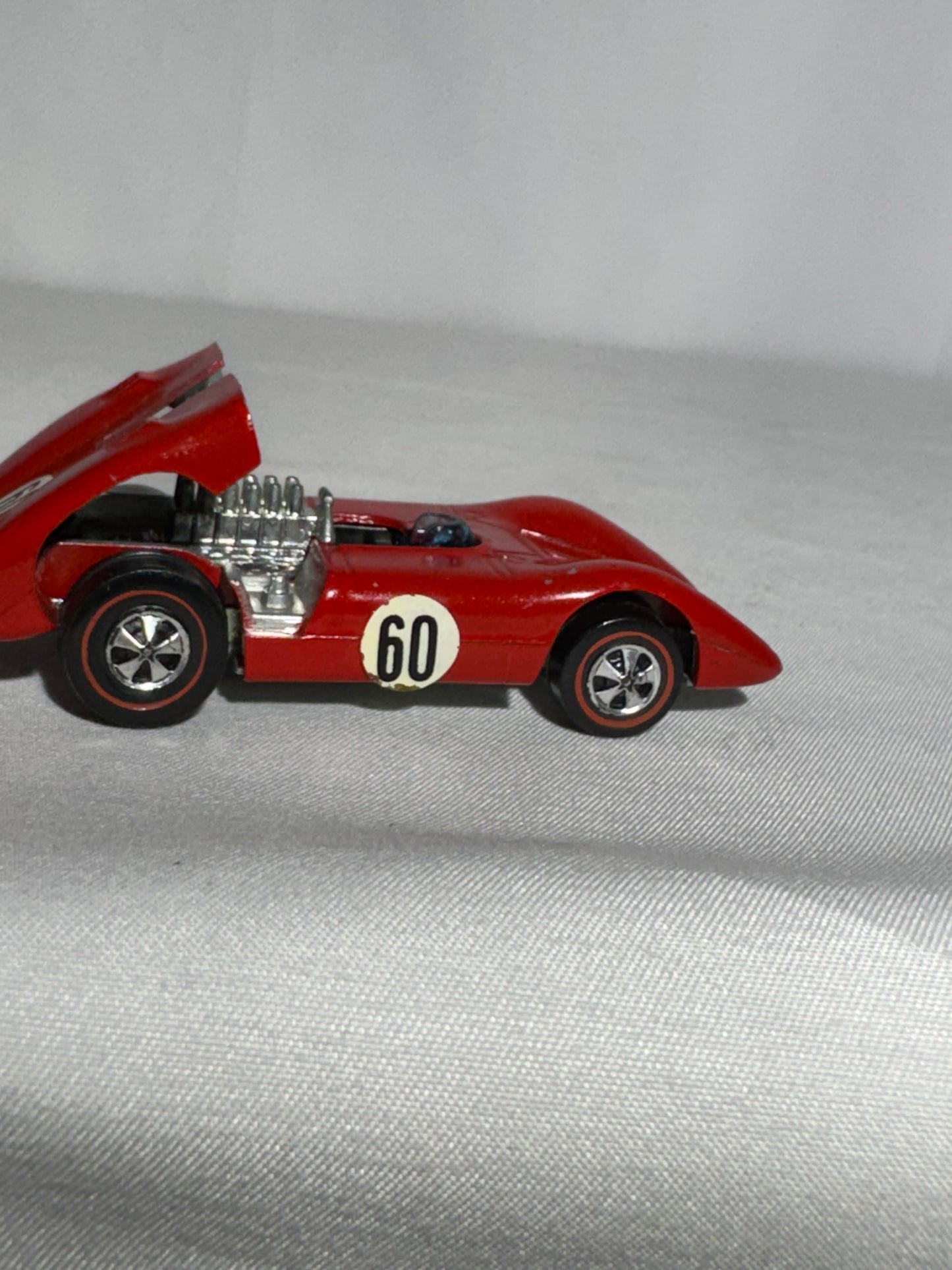 Hot Wheels Redline Ferrari 312P (1969) – Mattel, Hong Kong – US & Foreign Patent Pending