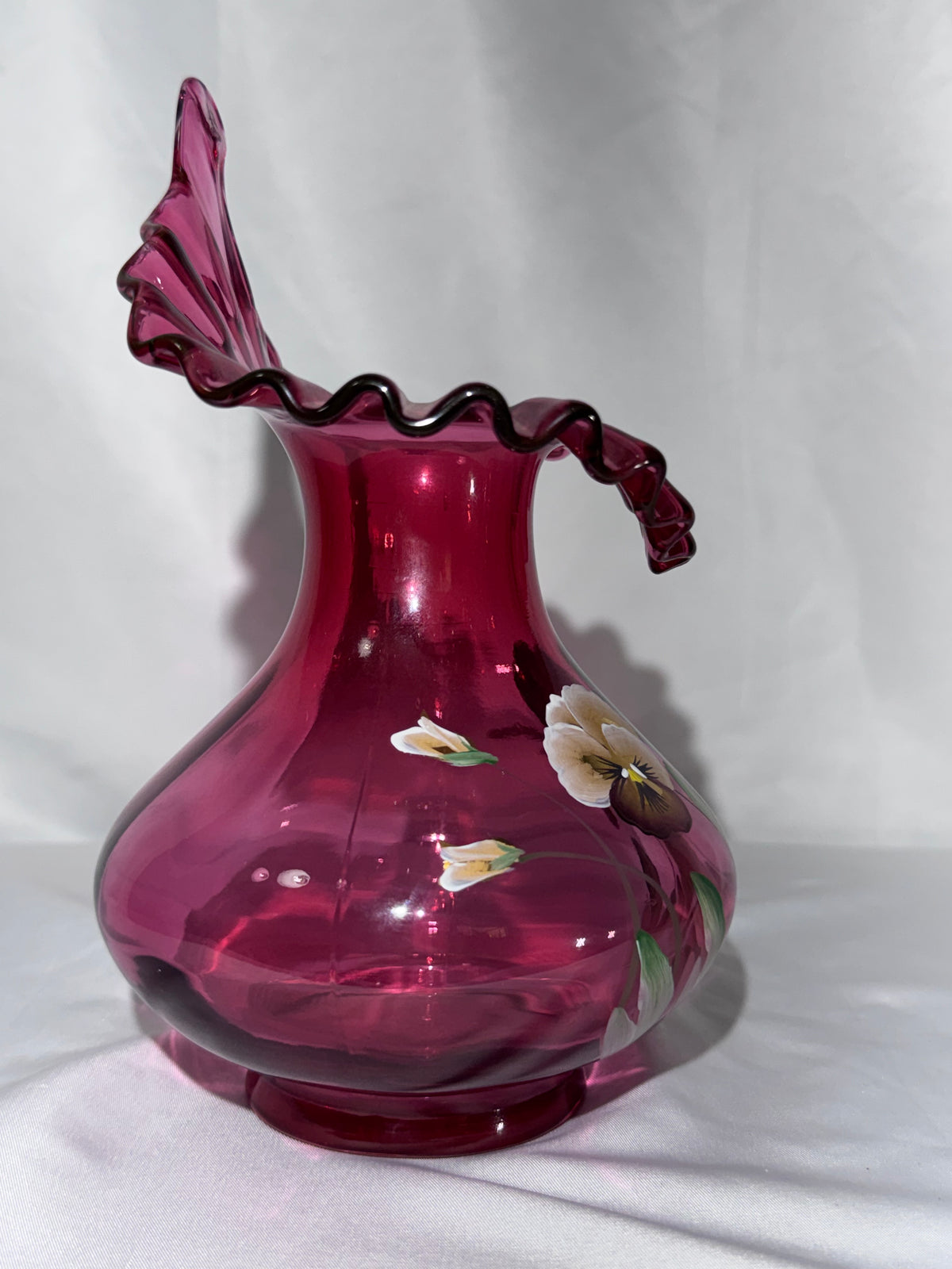 Vintage Fenton Cranberry Jack-in-the-Pulpit Vase – Hand-Painted Pansies – D. Cutshaw – 8.5”