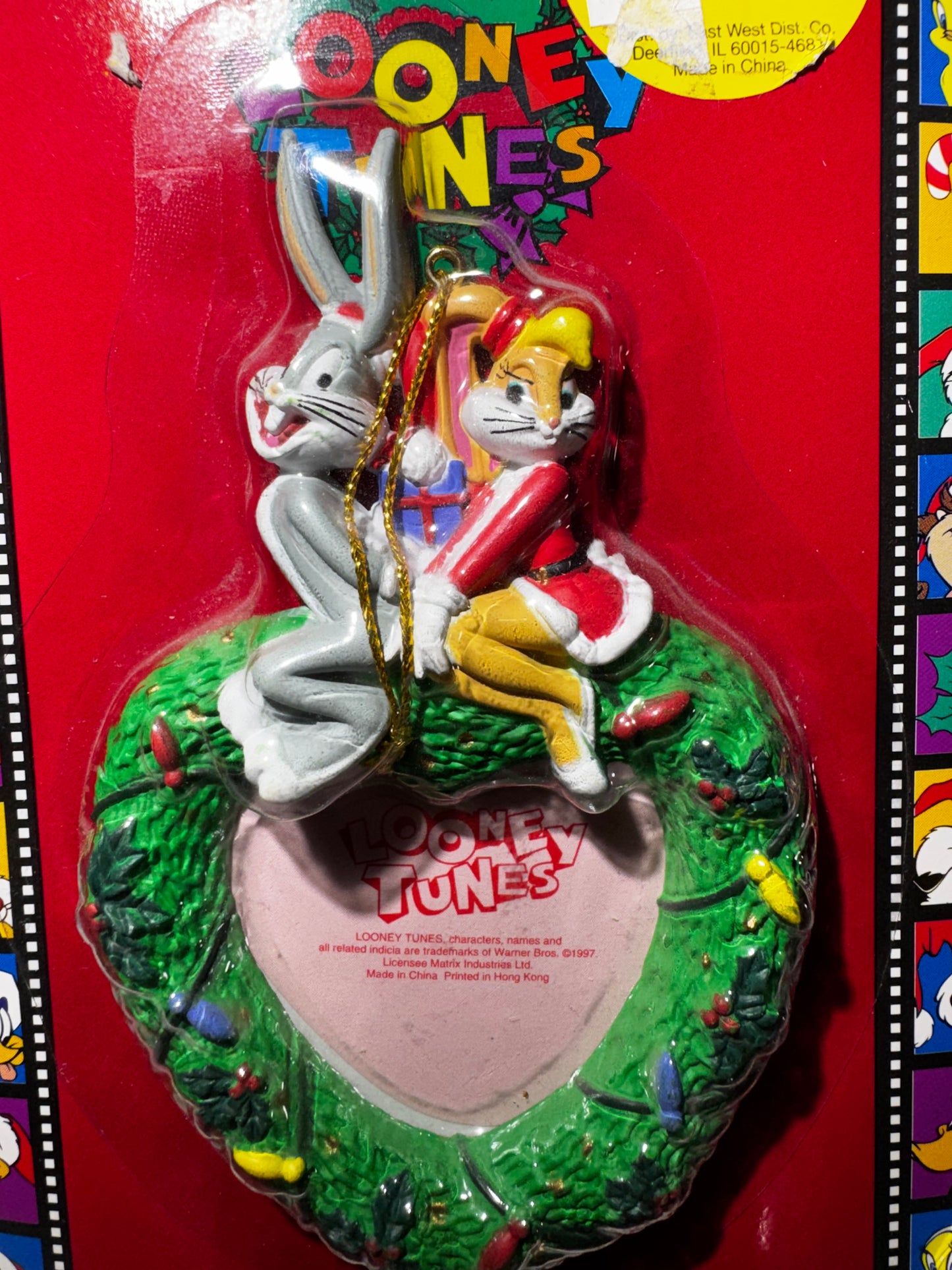 Vintage 1997 Looney Tunes Bugs Bunny & Lola Heart Picture Frame Ornament Magnet Matrix