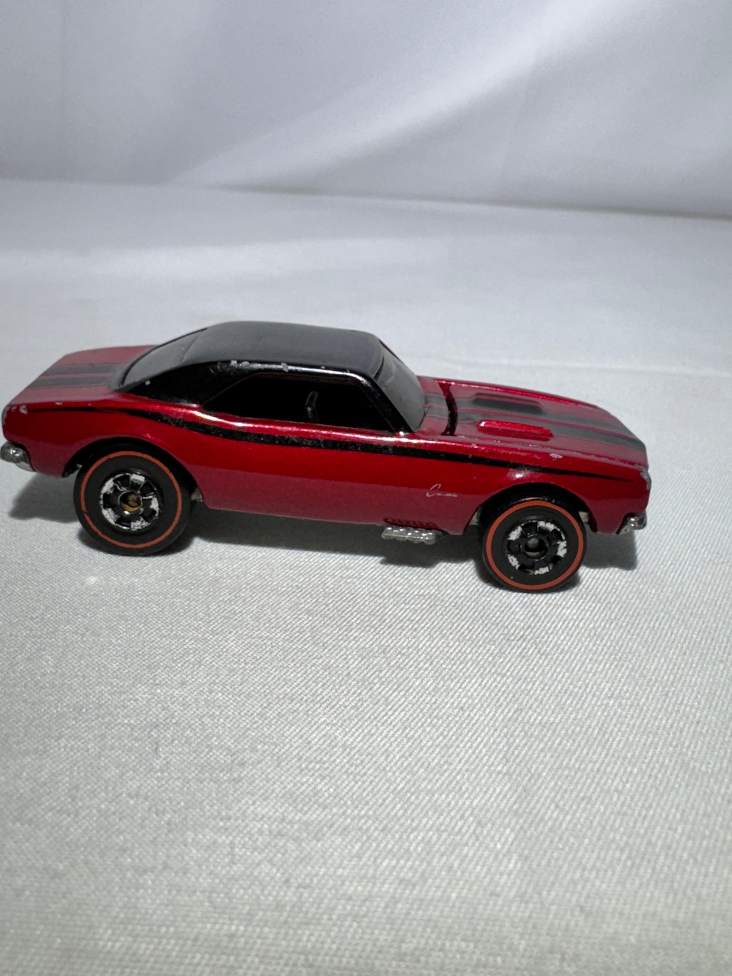 Hot Wheels Redline 1982 Custom Camaro Black Interior
