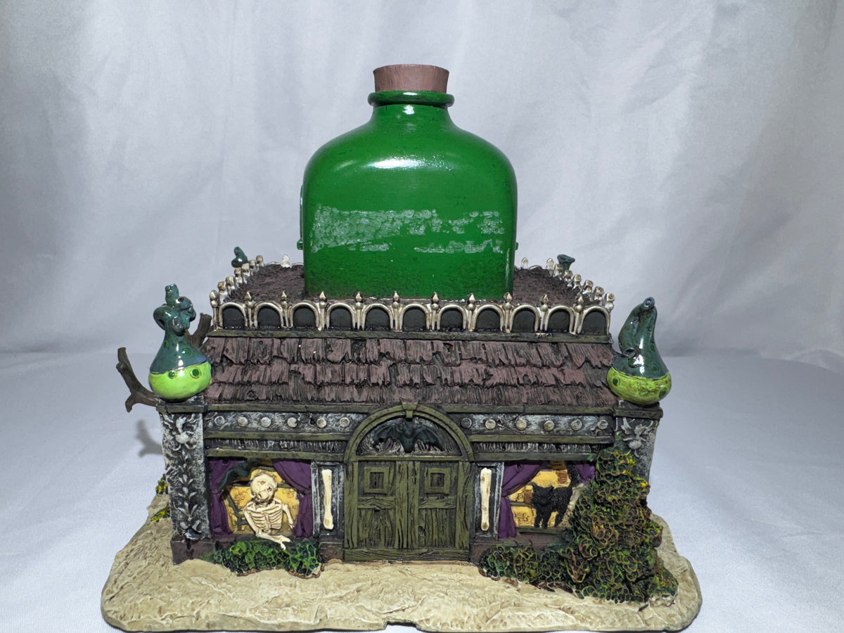 Hawthorne Village The Munsters “Vita-Moan Pharmacy” Halloween Village Building – 2005