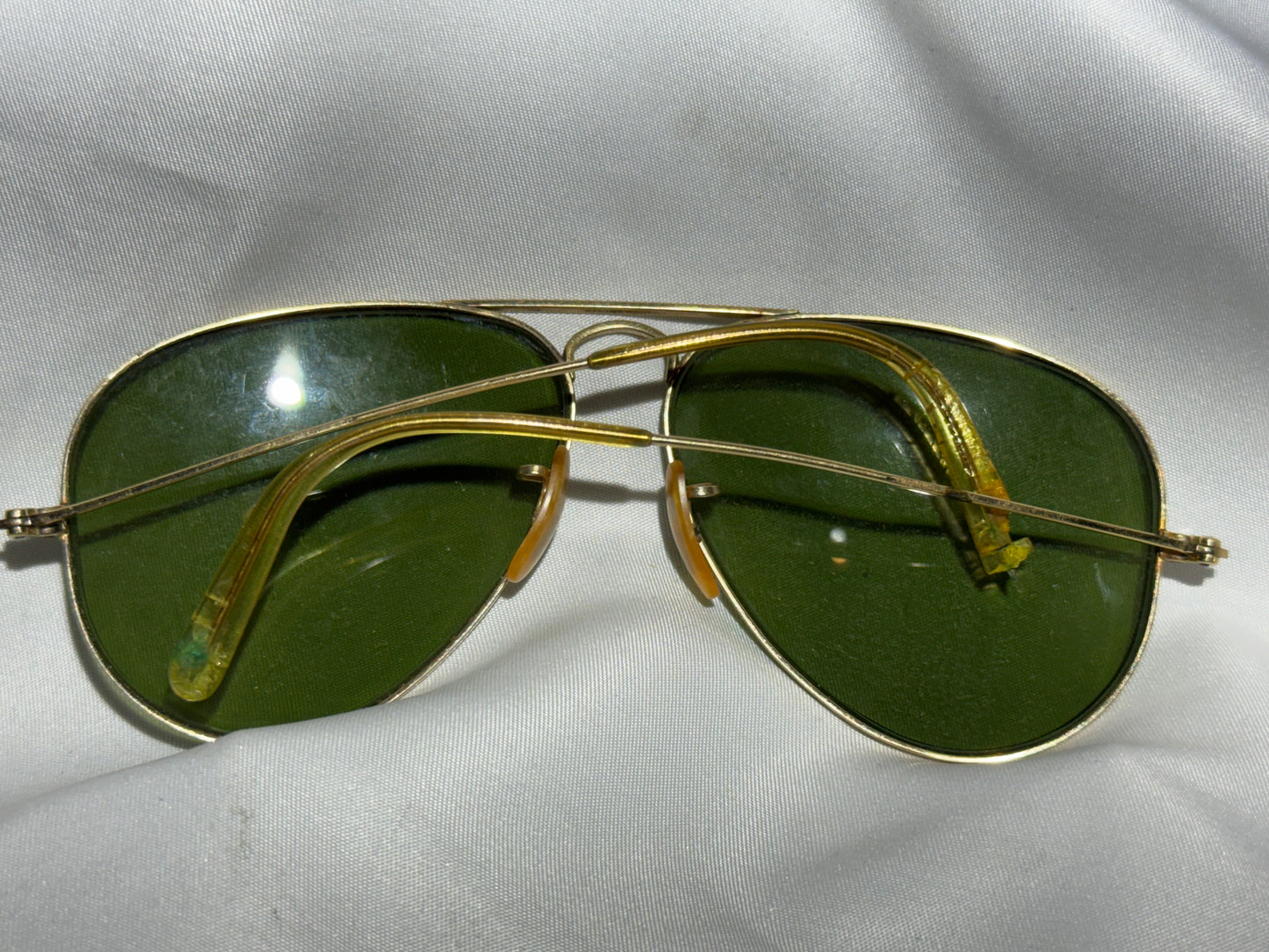 Vintage B&L Ray-Ban Aviator Sunglasses Green Glass Lens 12K GF w/ Original Case
