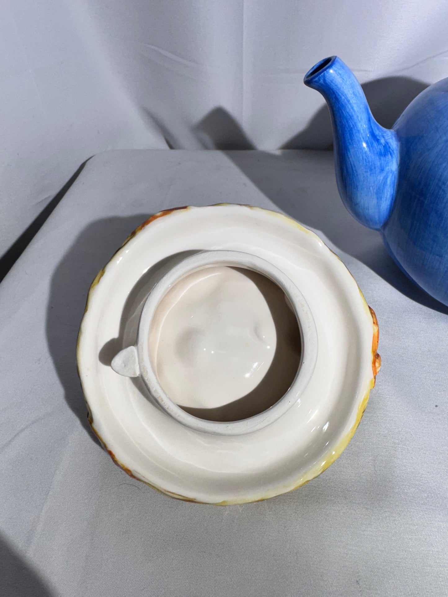 Looney Tunes Tweety Bird Teapot – Warner Bros. 1998 – No Chips or Cracks