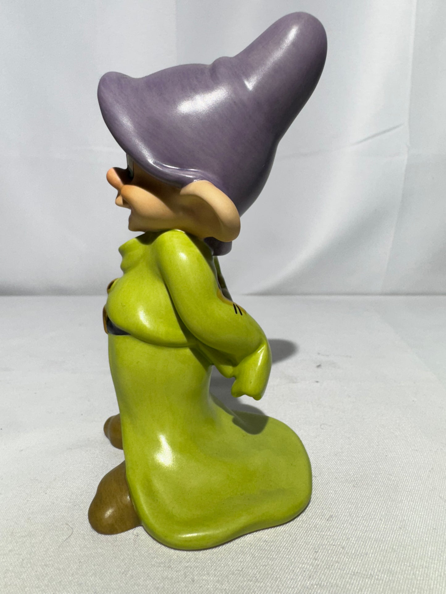 Classic Walt Disney Collection – Dopey “Gleeful Grin” Figurine (Item #4009982, 2009)