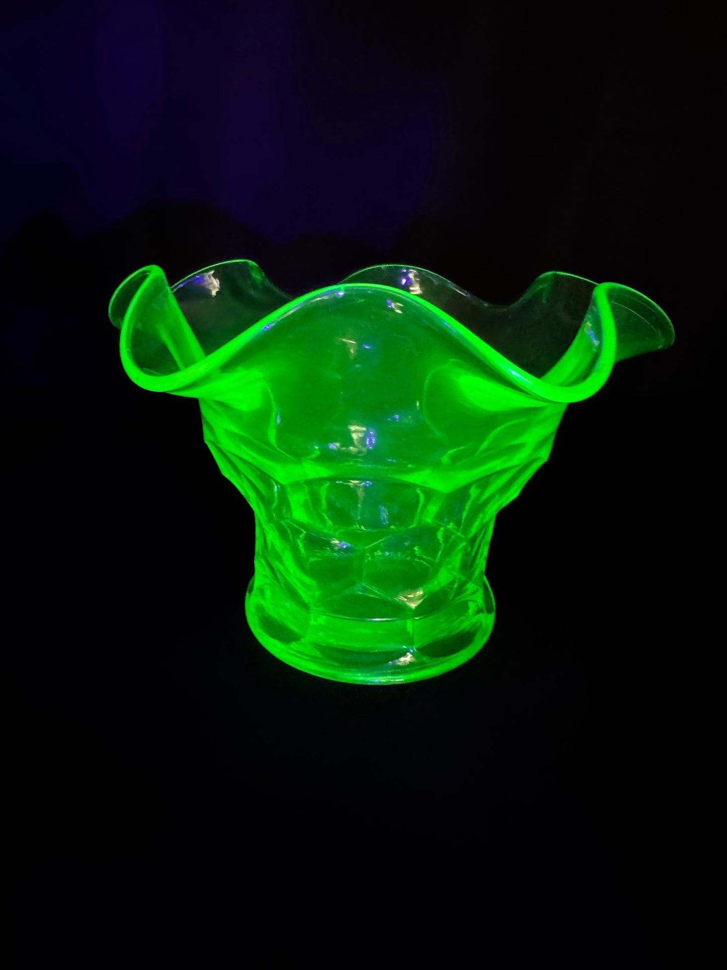 Vintage Uranium Glass Ruffled Bowl Vase Green Vaseline Glass UV Reactive 5.5”