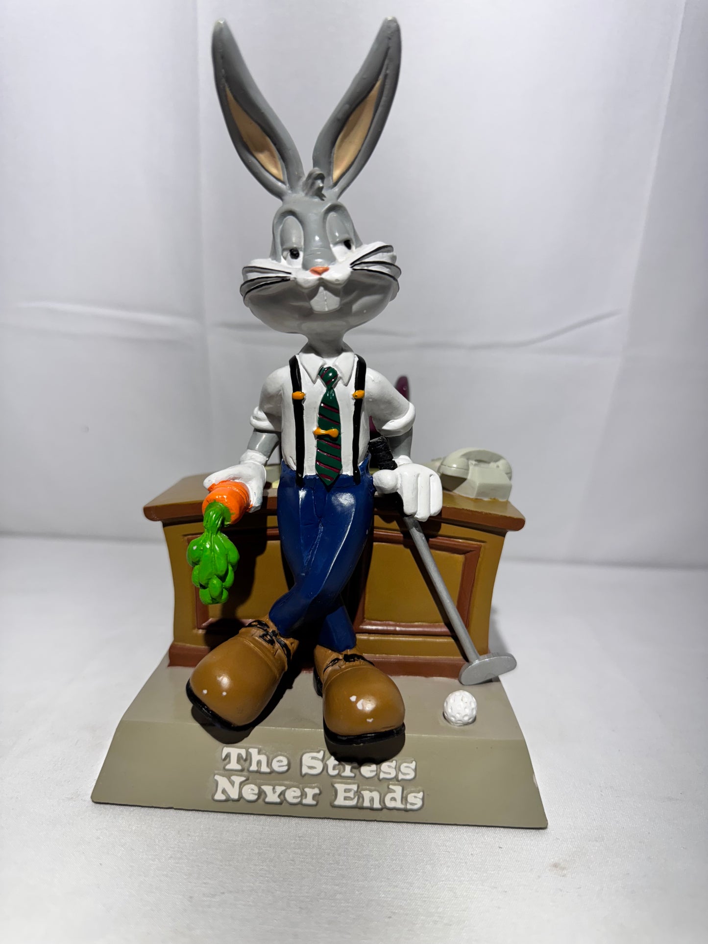 Looney Tunes Warner Bros. Bugs Bunny Statue “The Stress Never Ends” Desk Scene 1990s