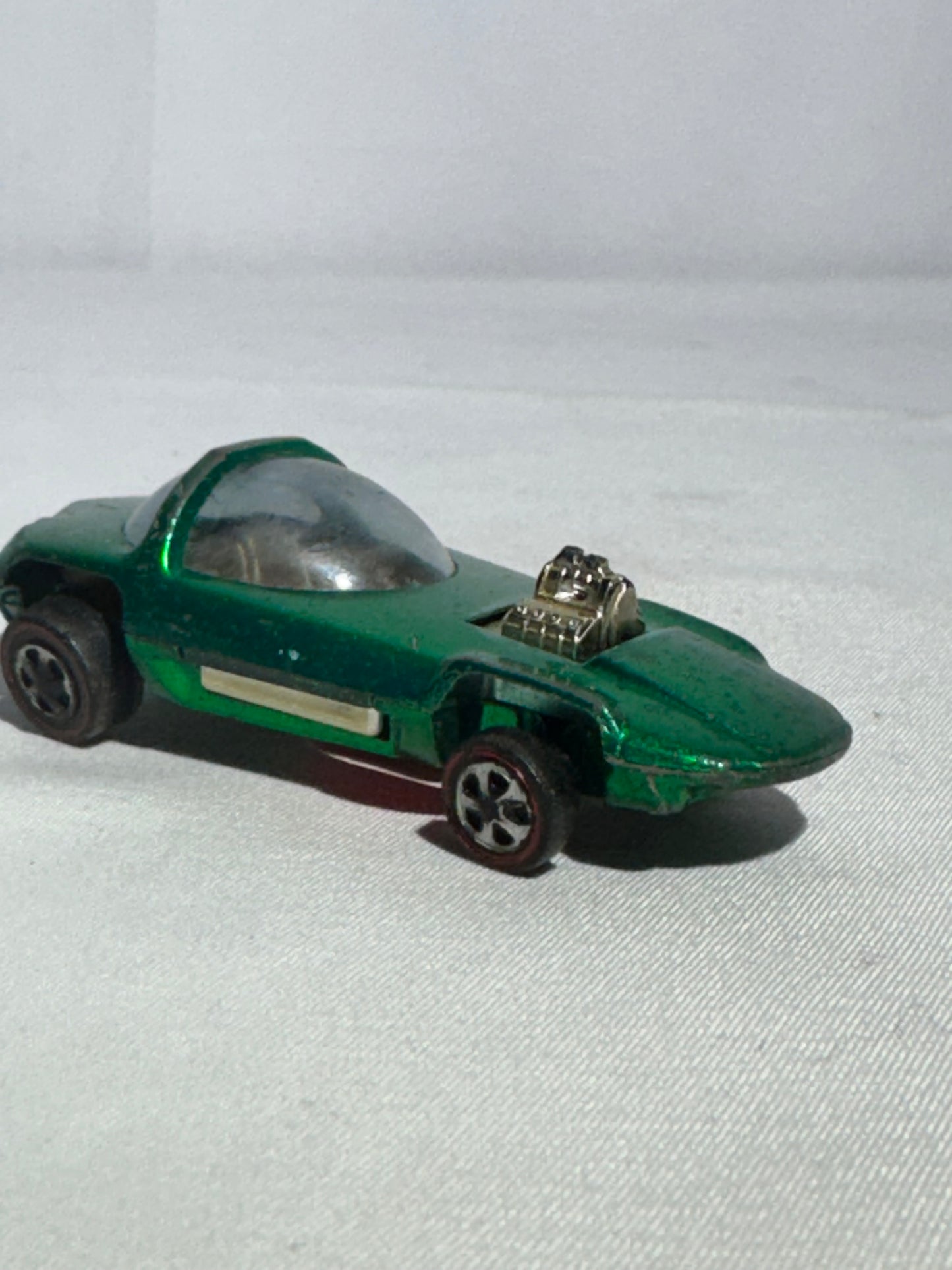 Hot Wheels Redline 1968 Silhouette – Spectraflame Green – Sweet 16 Series – Mattel