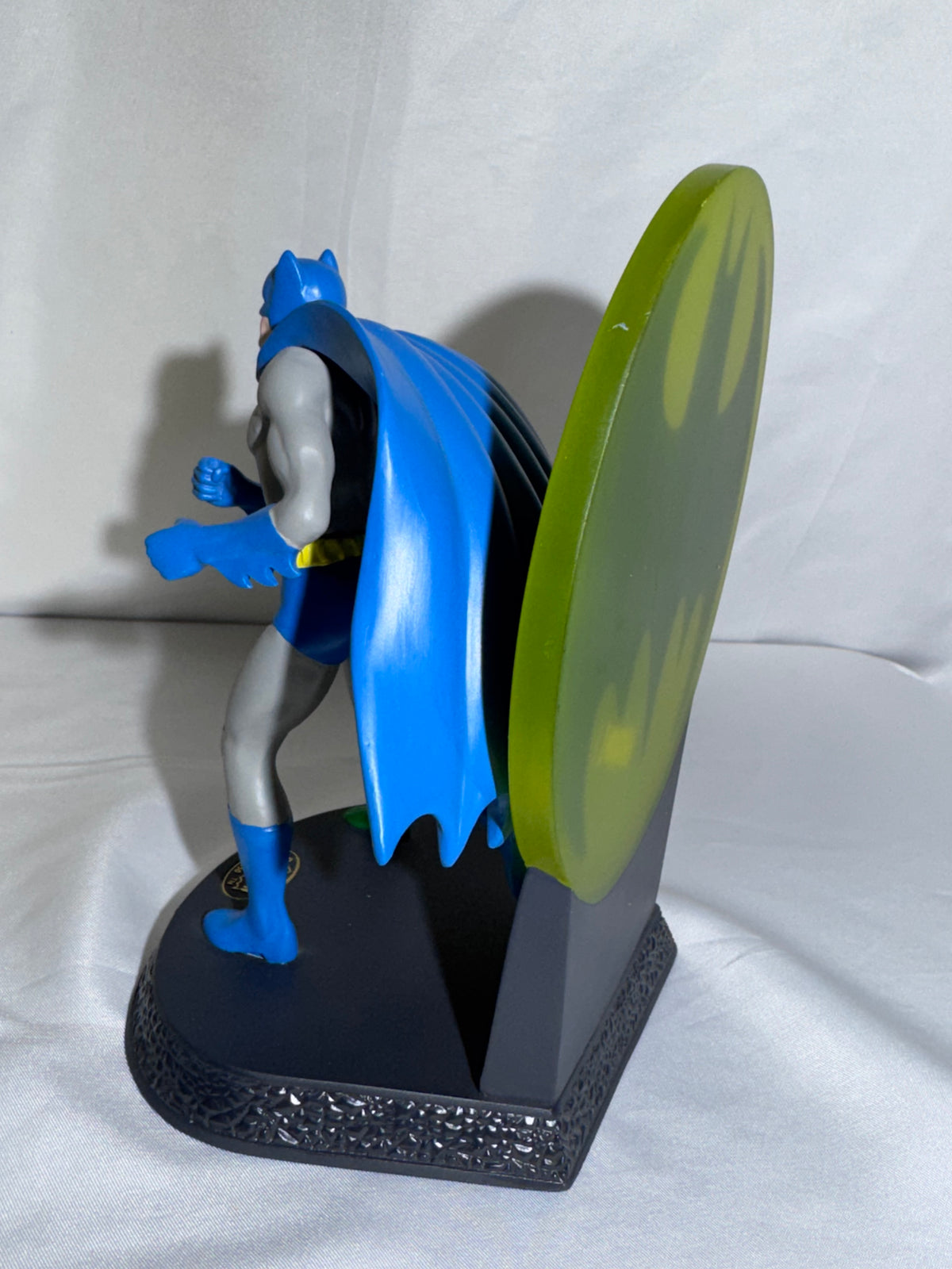 1996 Hallmark DC Super Heroes Golden Age Batman & Robin “The Dynamic Duo” Statue – Original Box