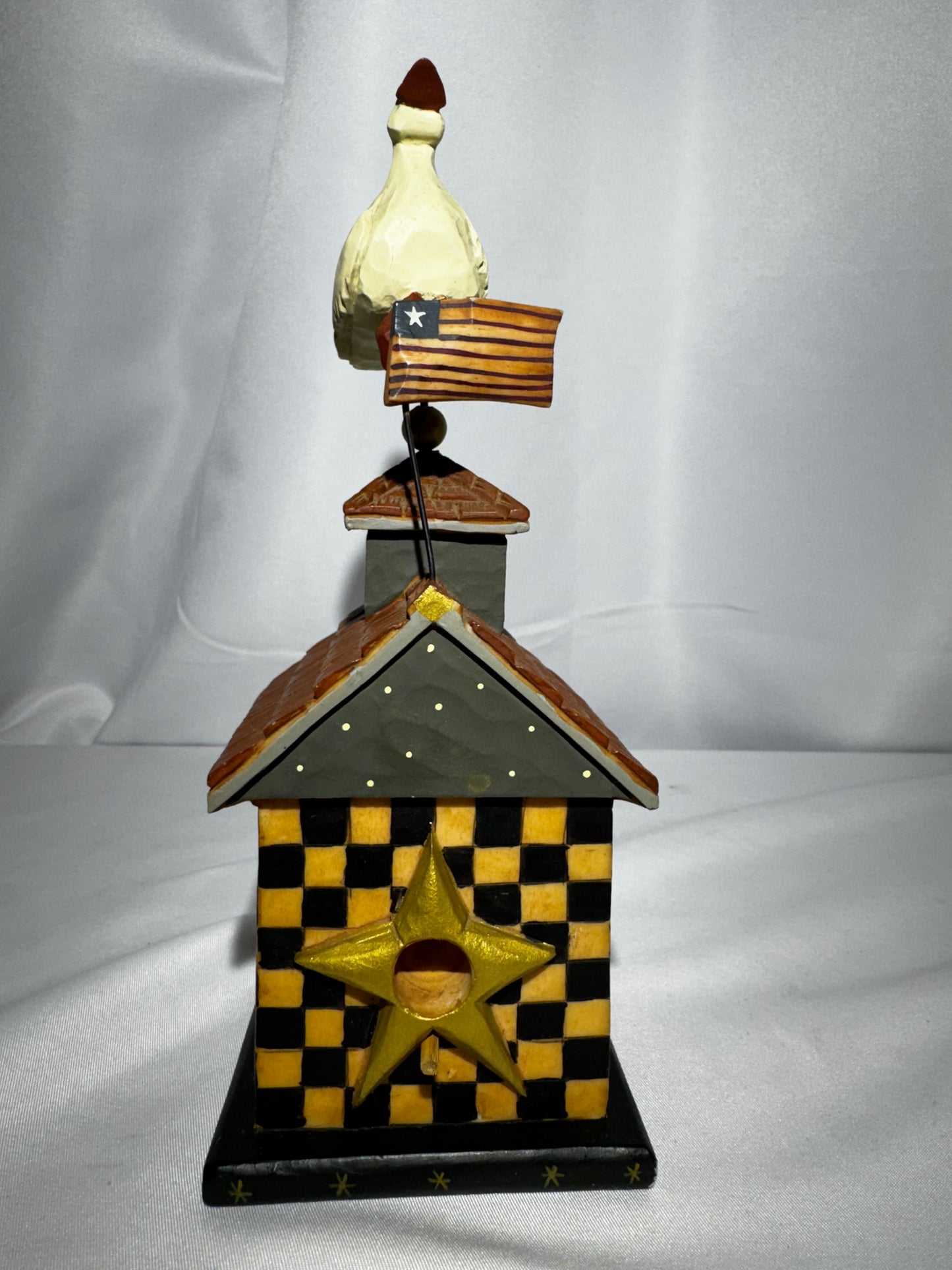 Williraye Studio WW4206 Birdhouse Figurine – Retired 1999 Folk Art Collectible