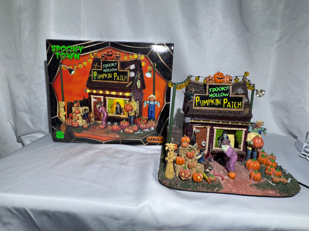 Lemax Spooky Town Spooky Hollow Pumpkin Patch #54902 – Retired 2015–2024 – Original Box