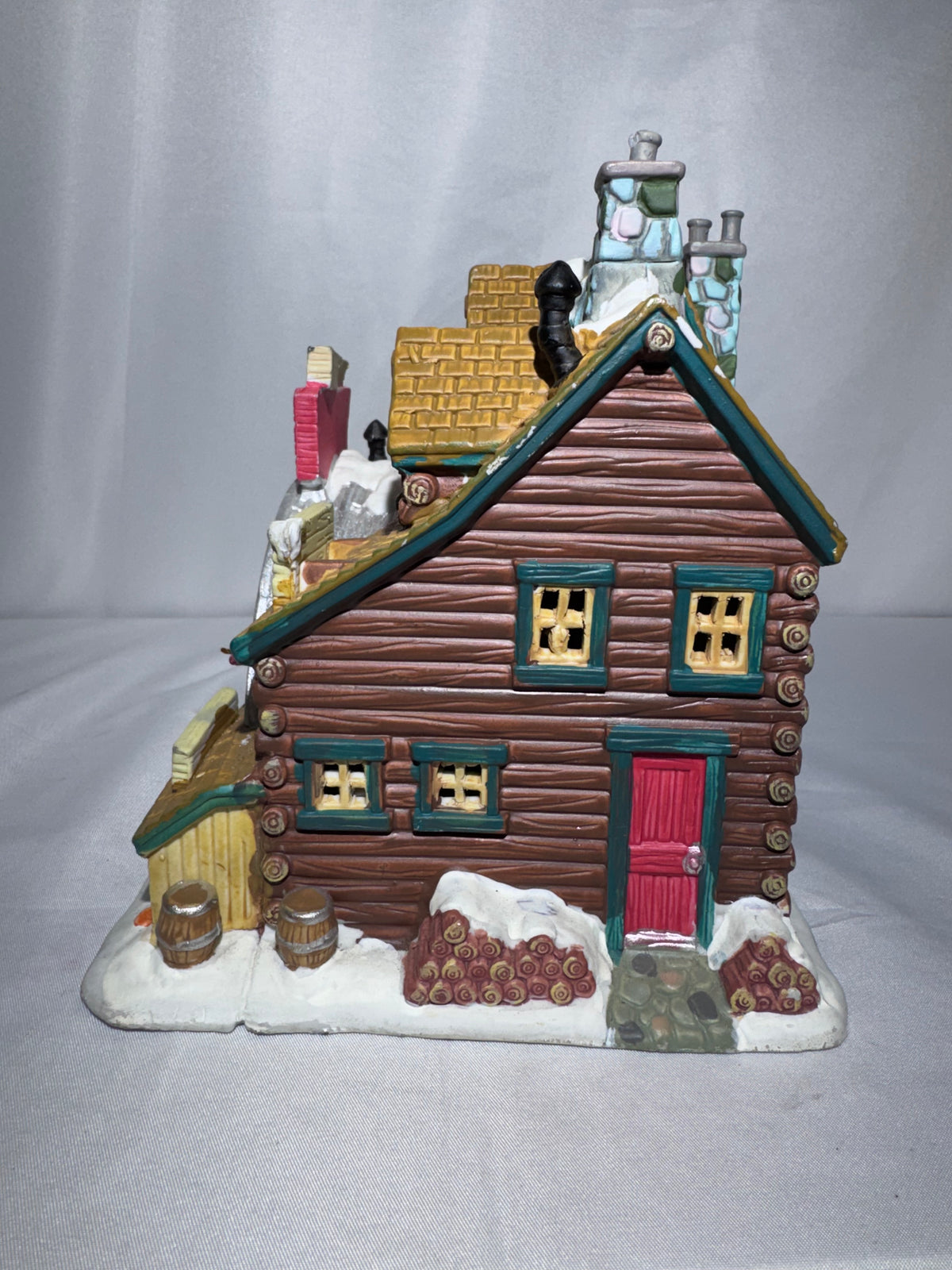 Lemax Klondike Sled Dog Excursions #95844 – 2009 Retired Christmas Village Lighted Building- read