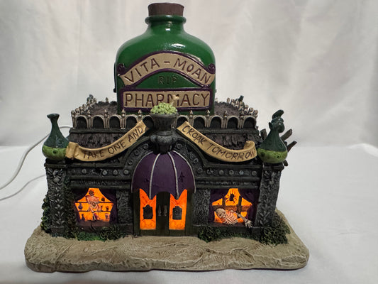 Hawthorne Village The Munsters “Vita-Moan Pharmacy” Halloween Village Building – 2005
