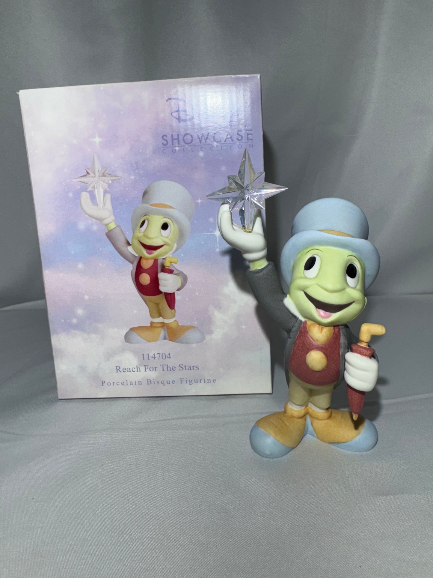 Precious Moments Disney Jiminy Cricket Reach For The Stars Figurine #114704 2011