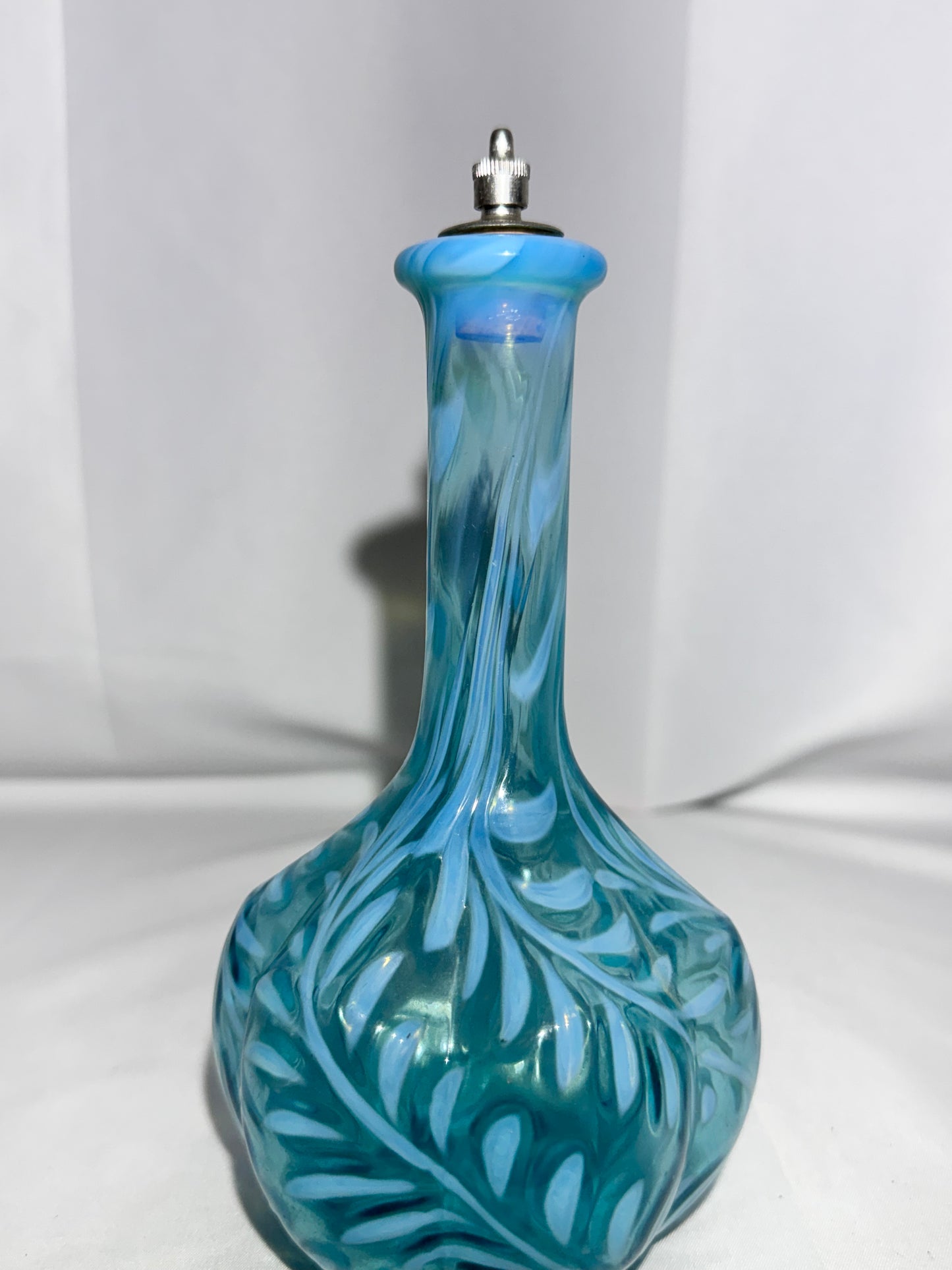 Victorian Blue Opalescent Glass Barber Bottle – Daisy & Fern Pattern w/ Stopper