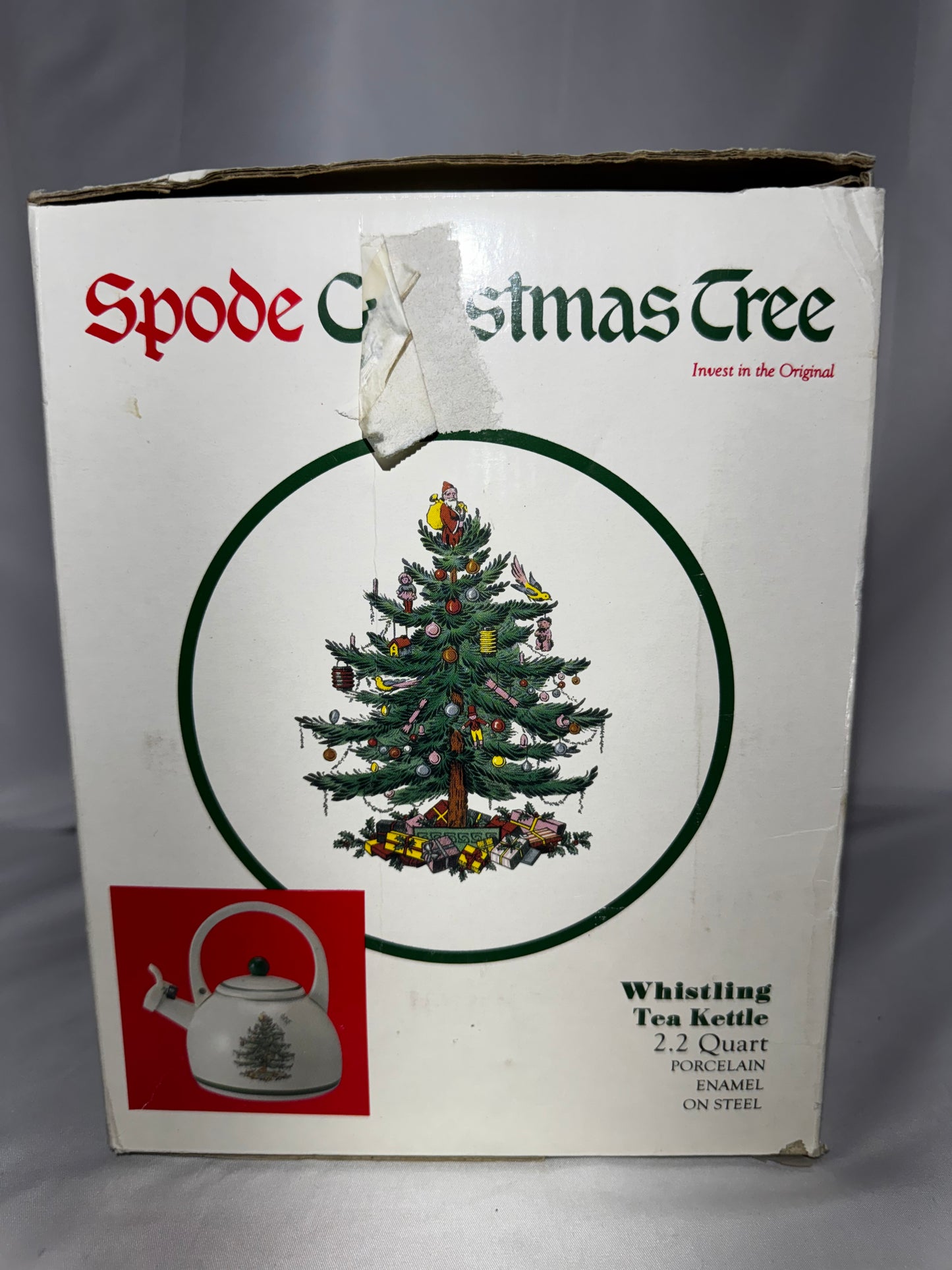 Spode Christmas Tree Enamel on Steel Whistling Tea Kettle 2.2 Qt w/ Original Box Holiday