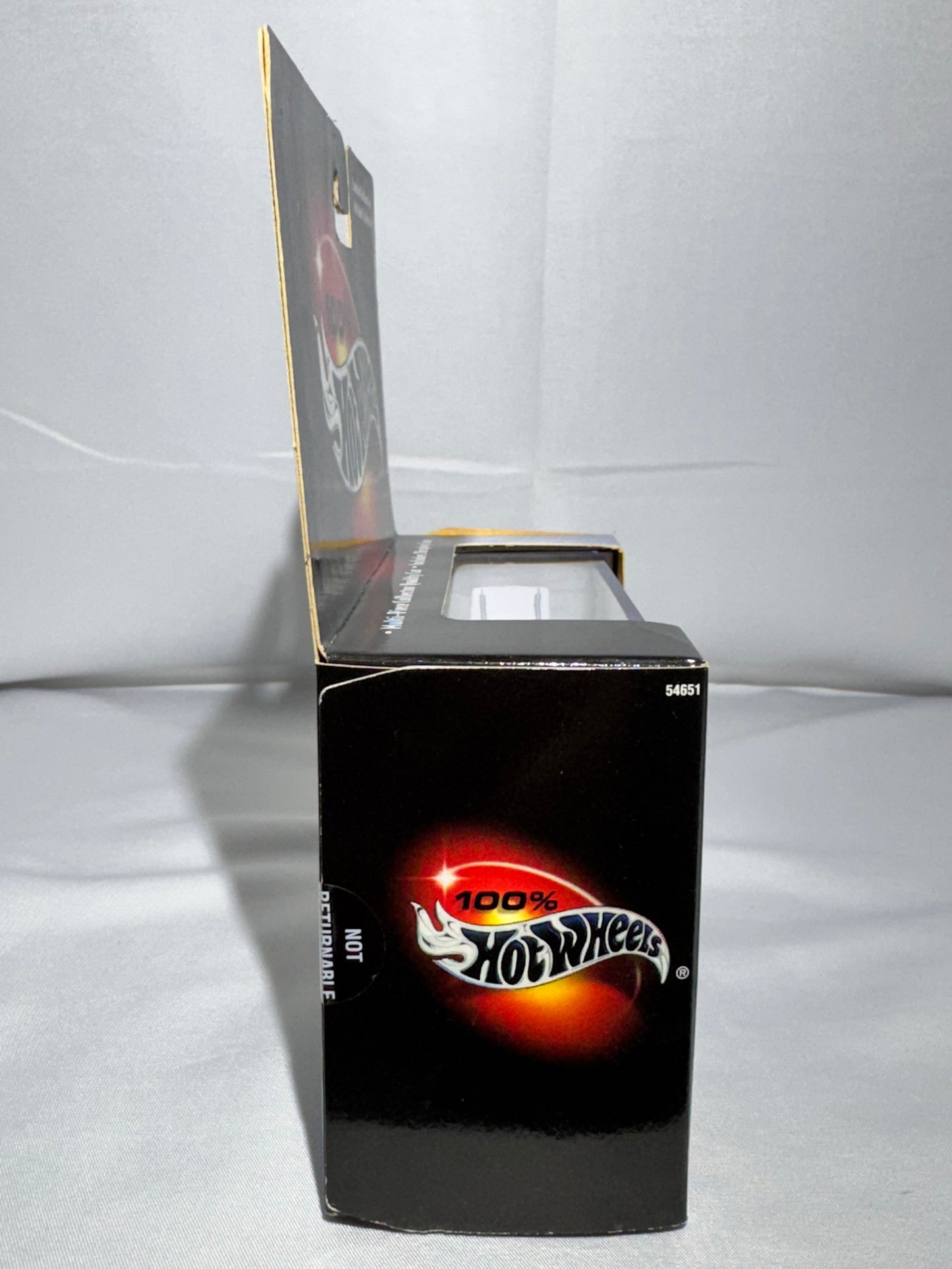 Hot Wheels 1957 Chevy 150 Sedan – White & Teal Limited Edition Diecast (2000 Mattel)