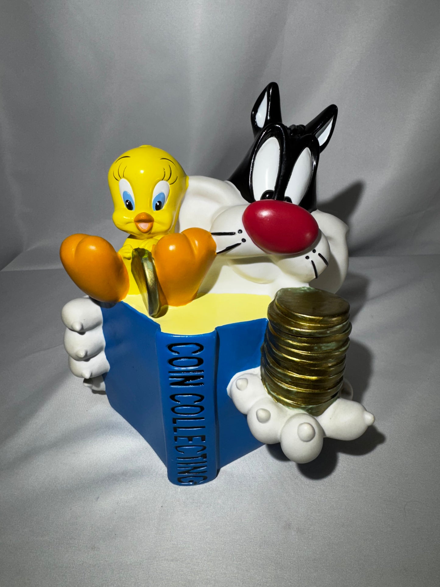 Vintage 1998 Warner Bros Looney Tunes Sylvester & Tweety Coin Bank Coin Collecting 8”