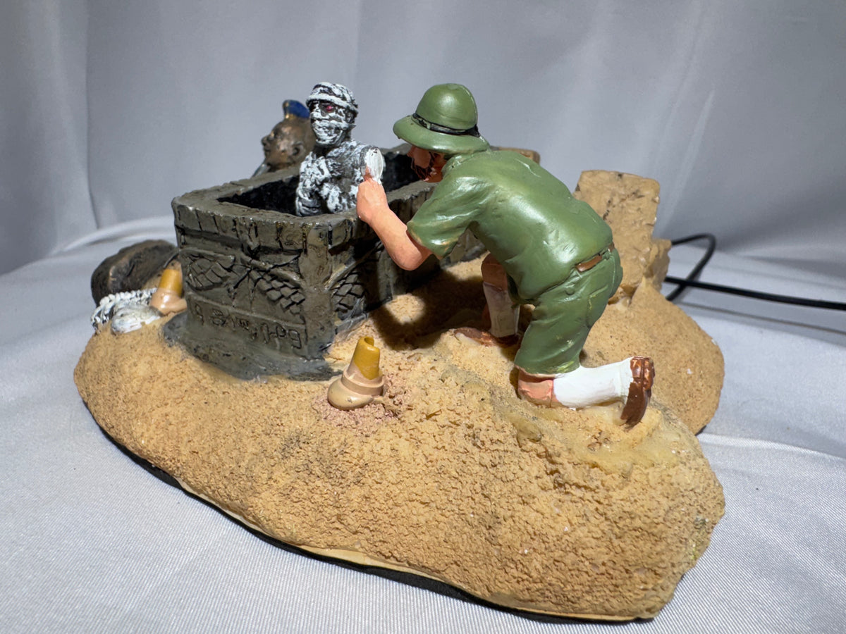 LEMAX Spooky Town The Mummy’s Tomb – 2007 Retired Halloween Village