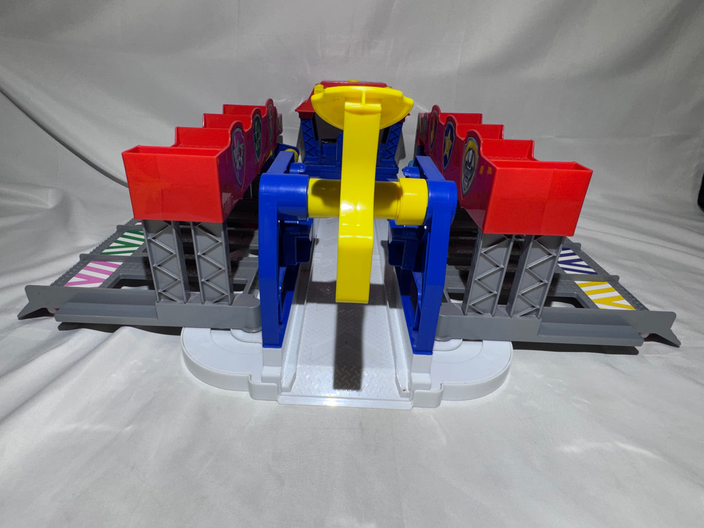 PAW Patrol Big Truck Pups Truck Stop HQ Playset – Complete Crew & Trucks