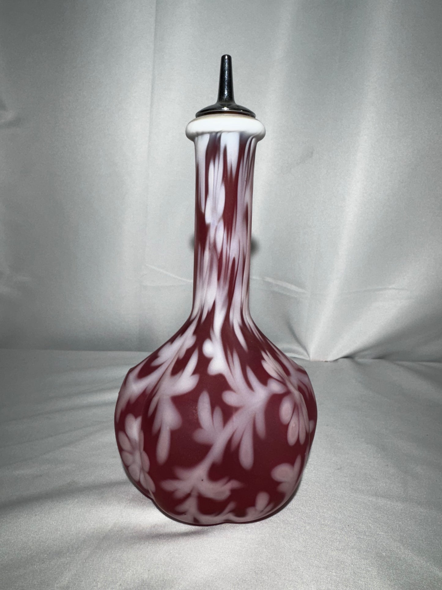 Fenton Cranberry Opalescent Daisy & Fern Barber Bottle – Vintage Art Glass Vanity Decanter