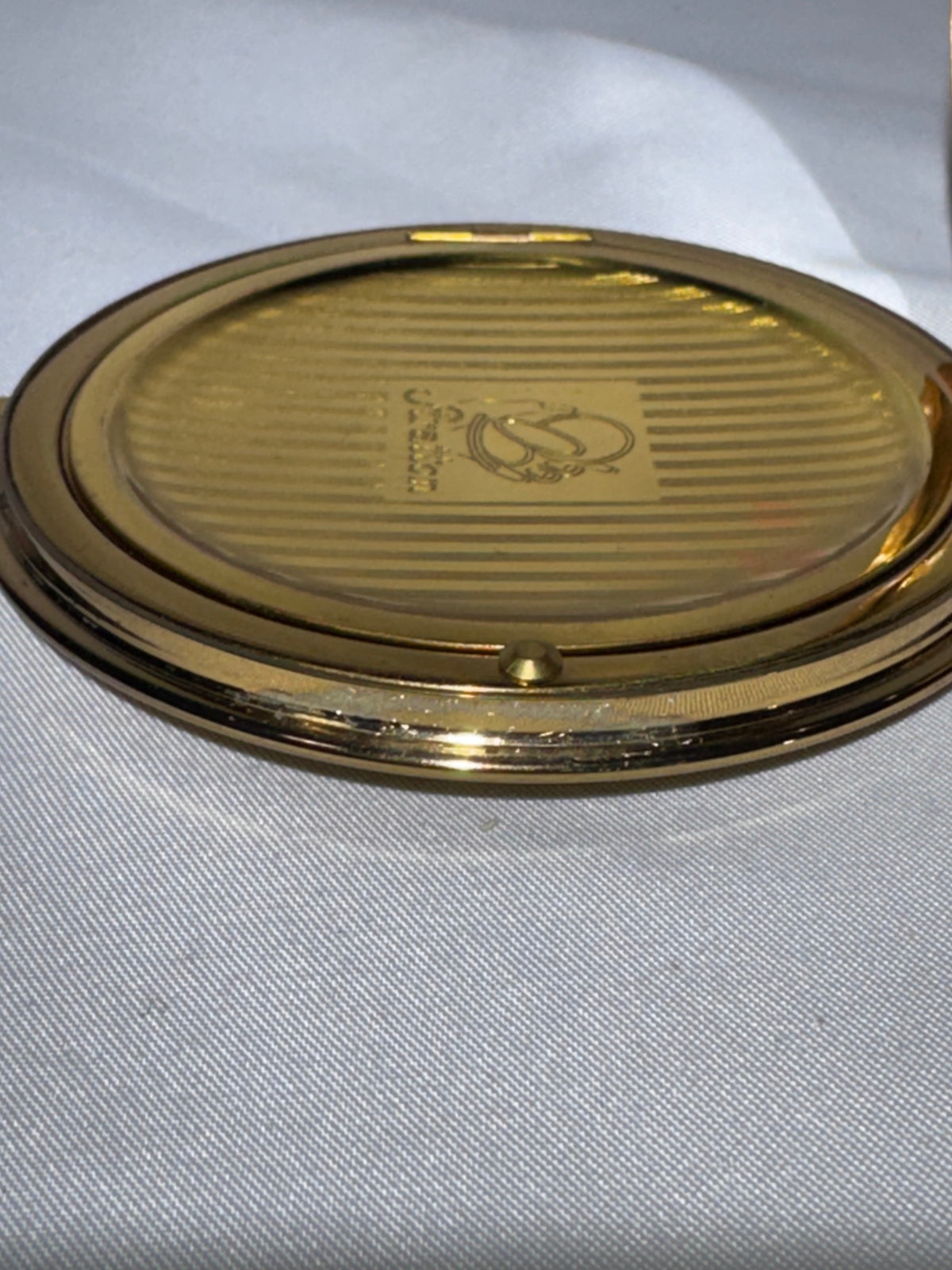Vintage Stratton Powder Compact – R.M.S. Queen Mary – Circa 1950s – Complete with Travel Pouch