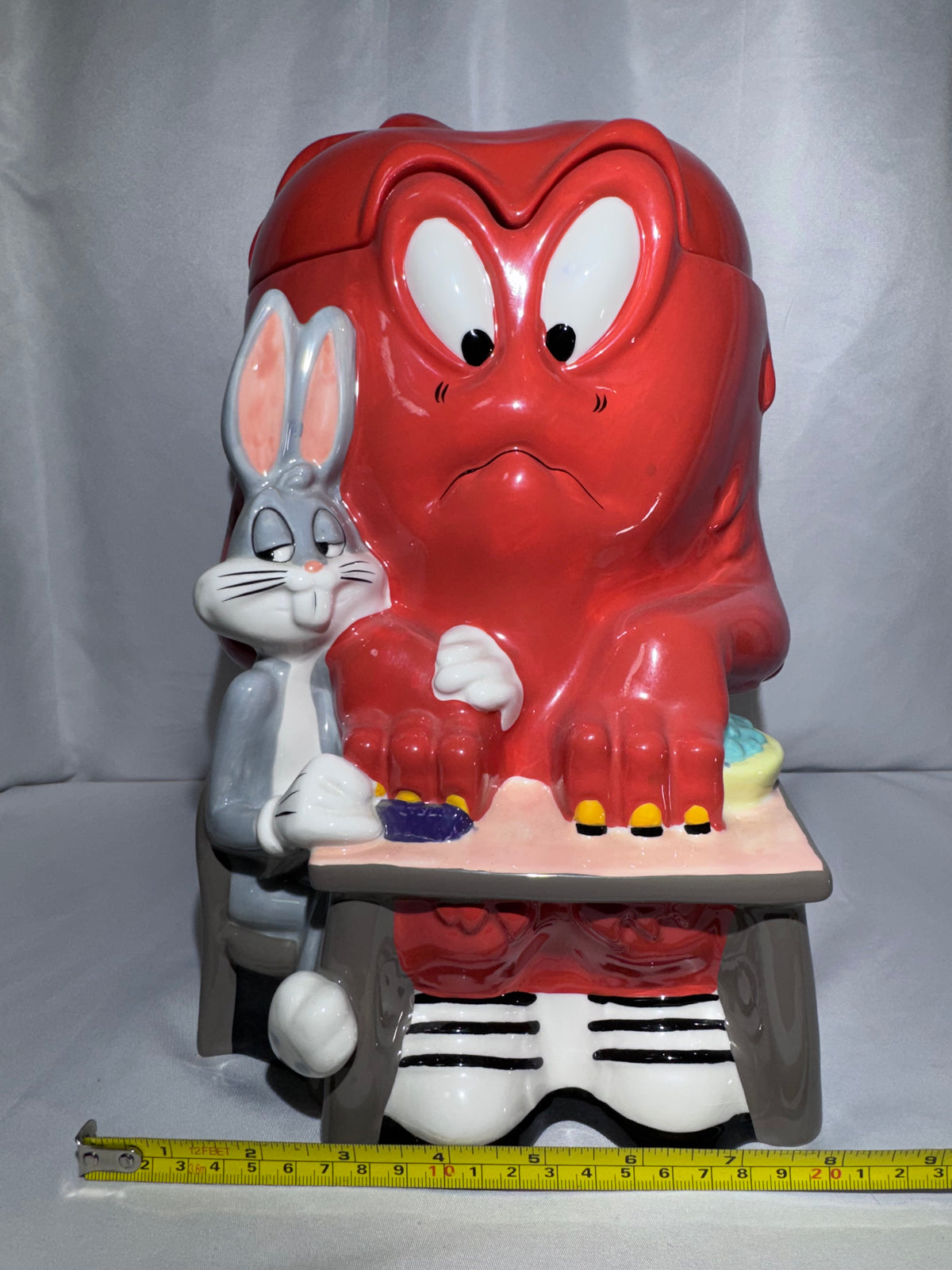 Vintage 1997 Warner Bros. Studio Store Bugs Bunny & Gossamer Cookie Jar – Original Box