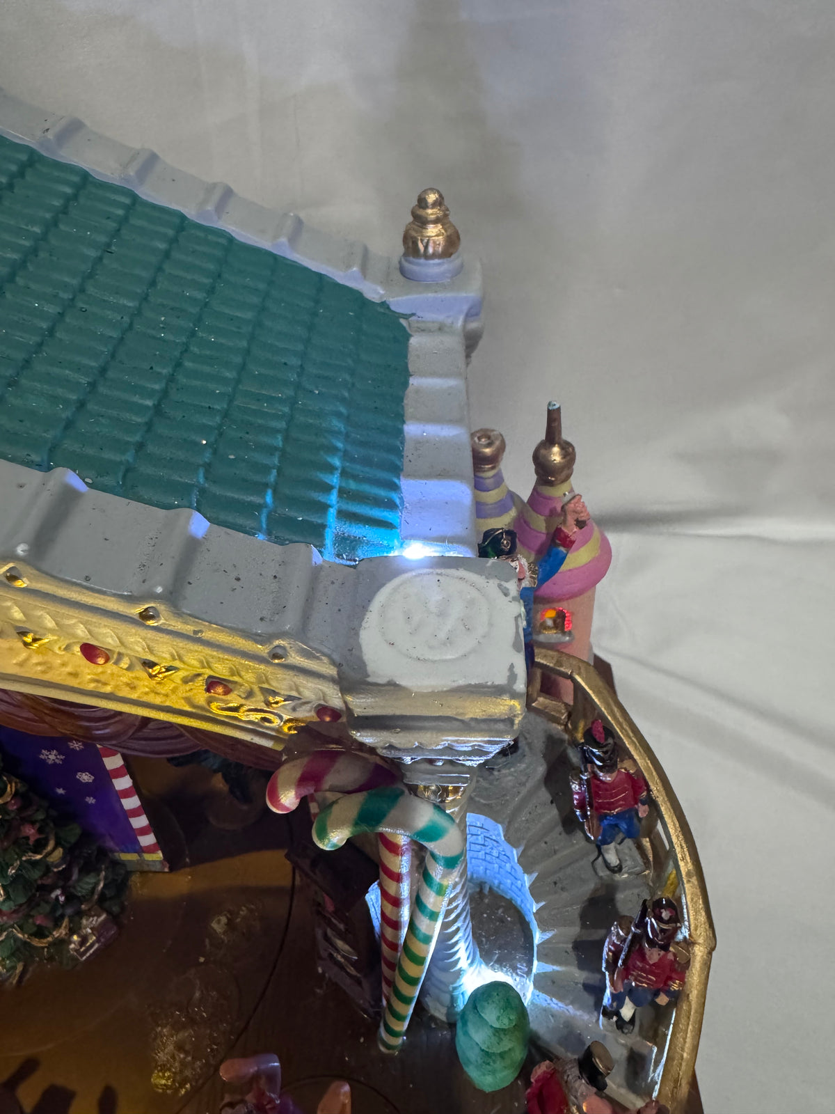 Lemax Nutcracker Suite Christmas Village – 2010 – Lighted & Musical – AS IS / Parts or Repair