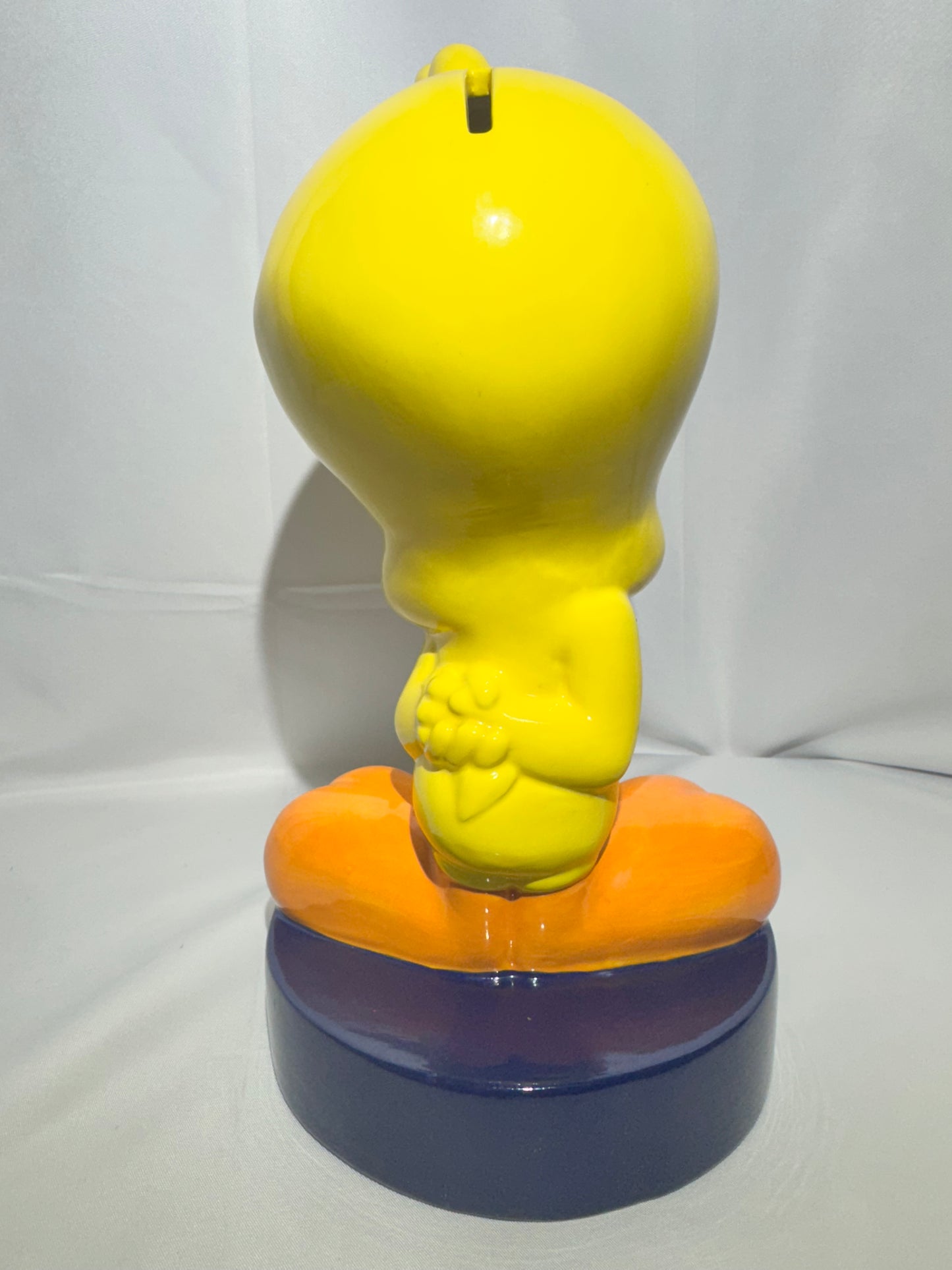 Looney Tunes Warner Bros. Tweety Bird Ceramic Piggy Bank – 1995/1996 – With Stopper