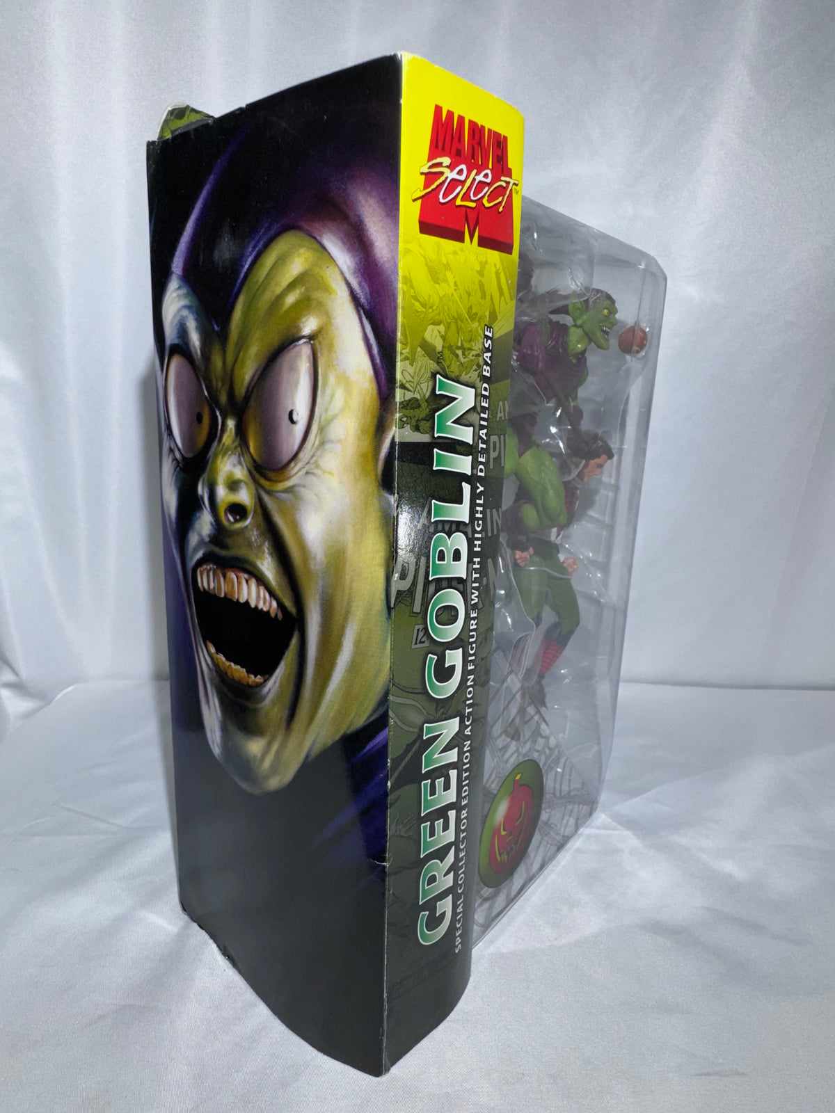 Marvel Select Classic Green Goblin Action Figure – Diamond Select Toys – Sealed in Original Packaging