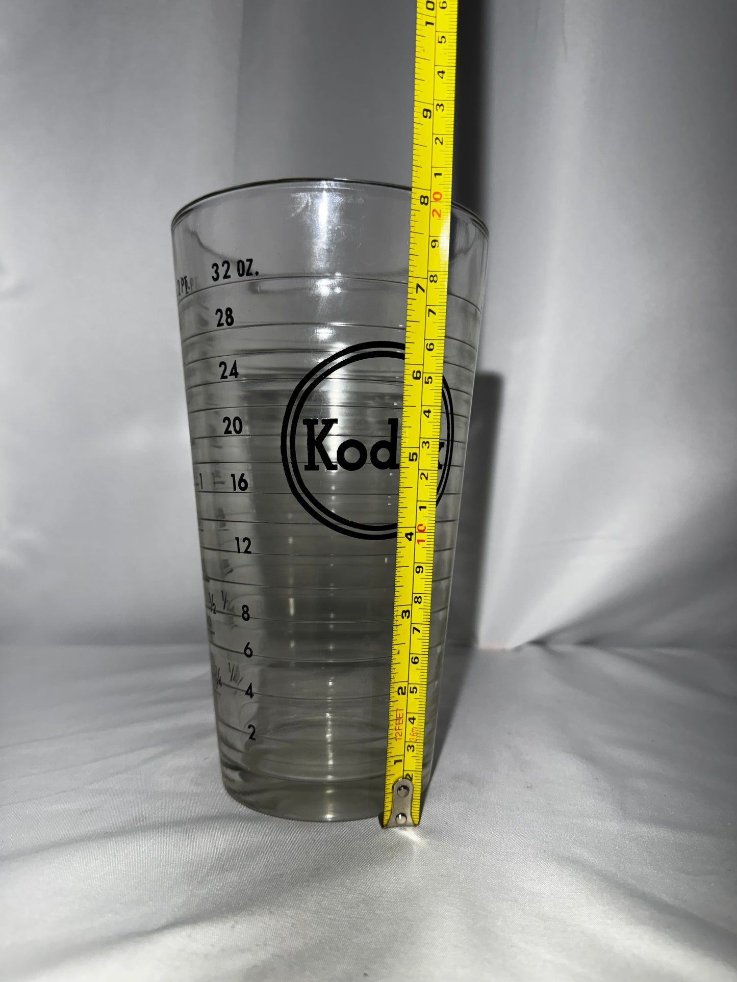 Vintage Kodak Darkroom Graduate Glass Measuring Pitcher 1 Liter 32oz Photo Lab
