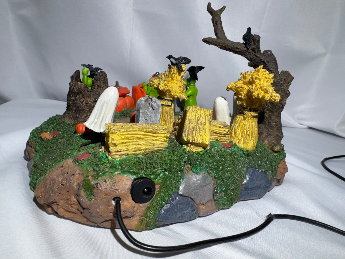 Lemax Spooky Town Playful Spirits Table Accent 2007 – AS-IS