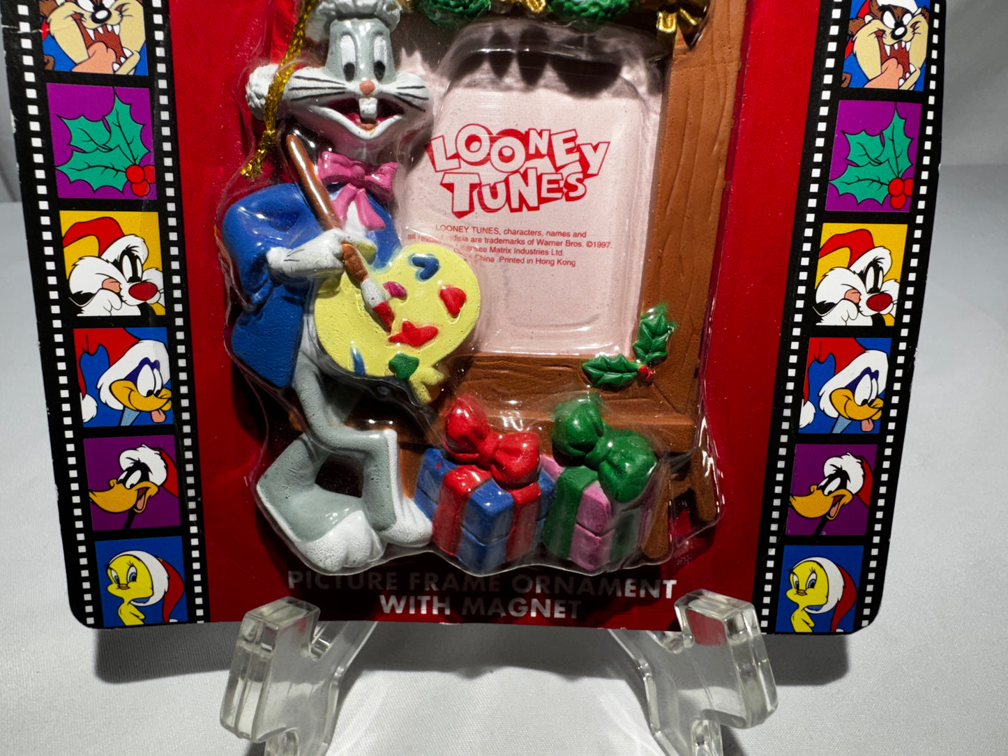 1997 Looney Tunes Bugs Bunny Picture Frame Ornament Magnet Matrix Resin Christmas 3.75”