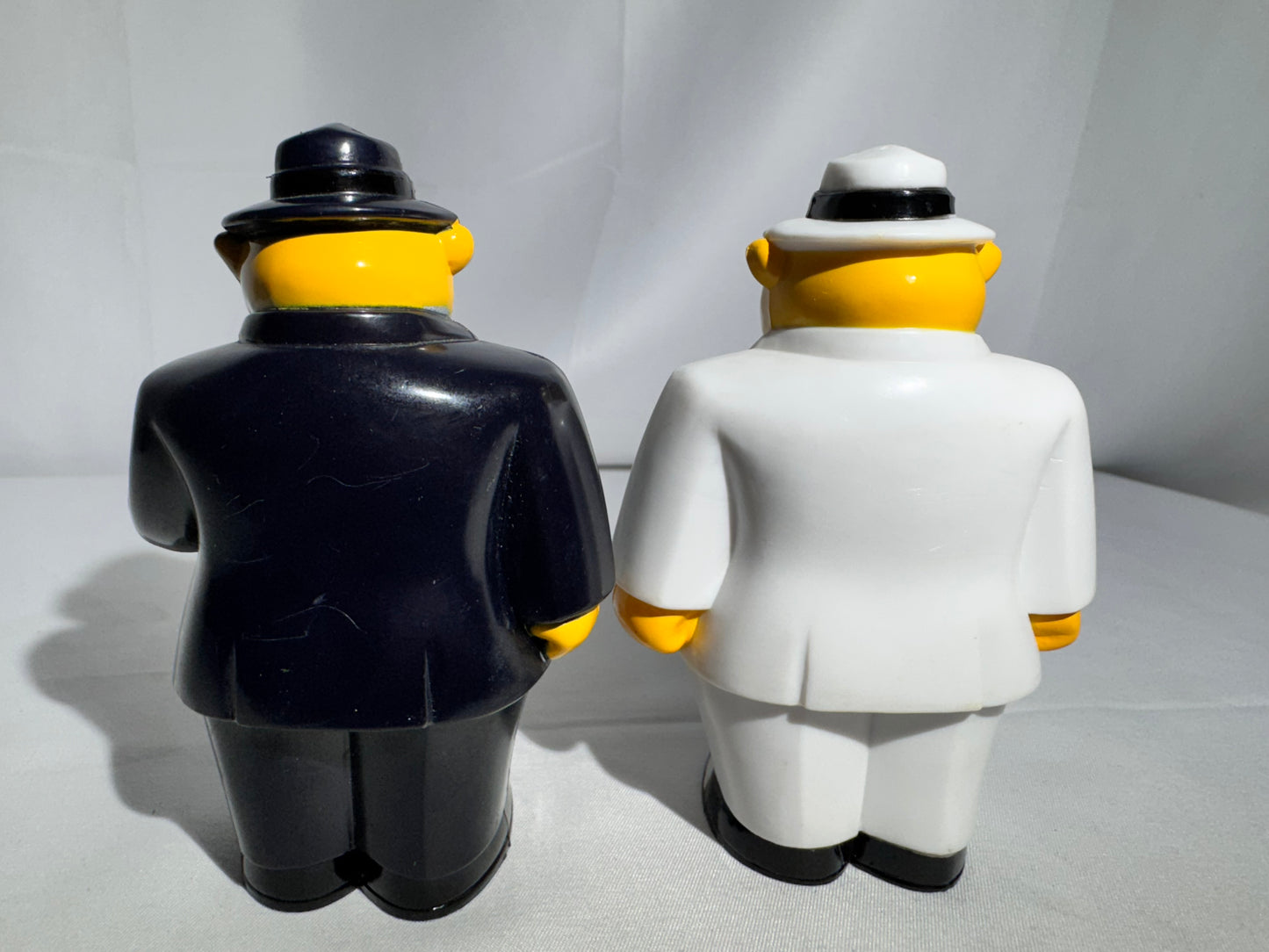 1993 Joe Cool Camel Salt & Pepper Shakers – Black & White Suit Set – With Stoppers
