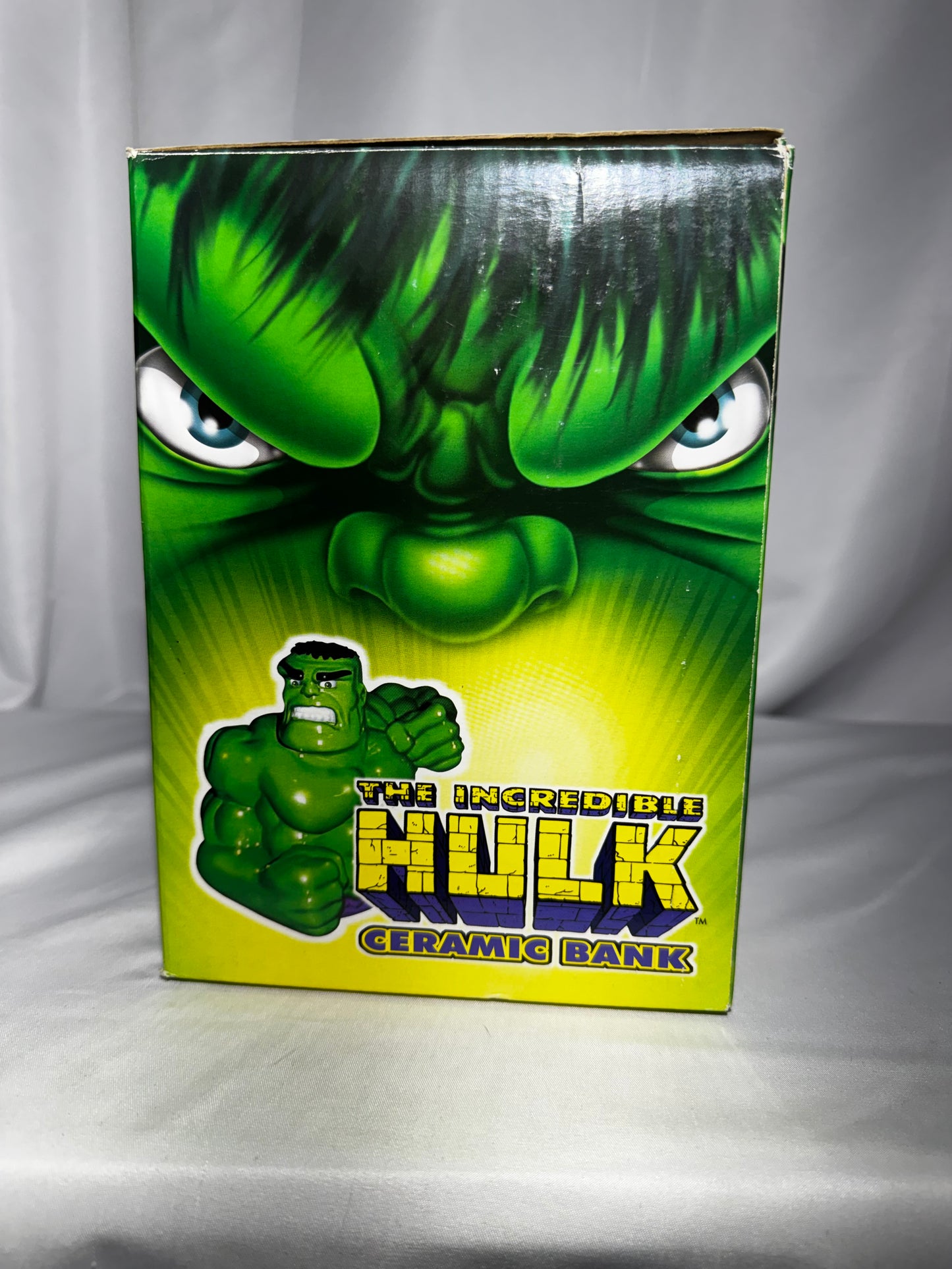 Marvel Incredible Hulk Green Ceramic Coin Bank Comic Images w/ Original Box 7”