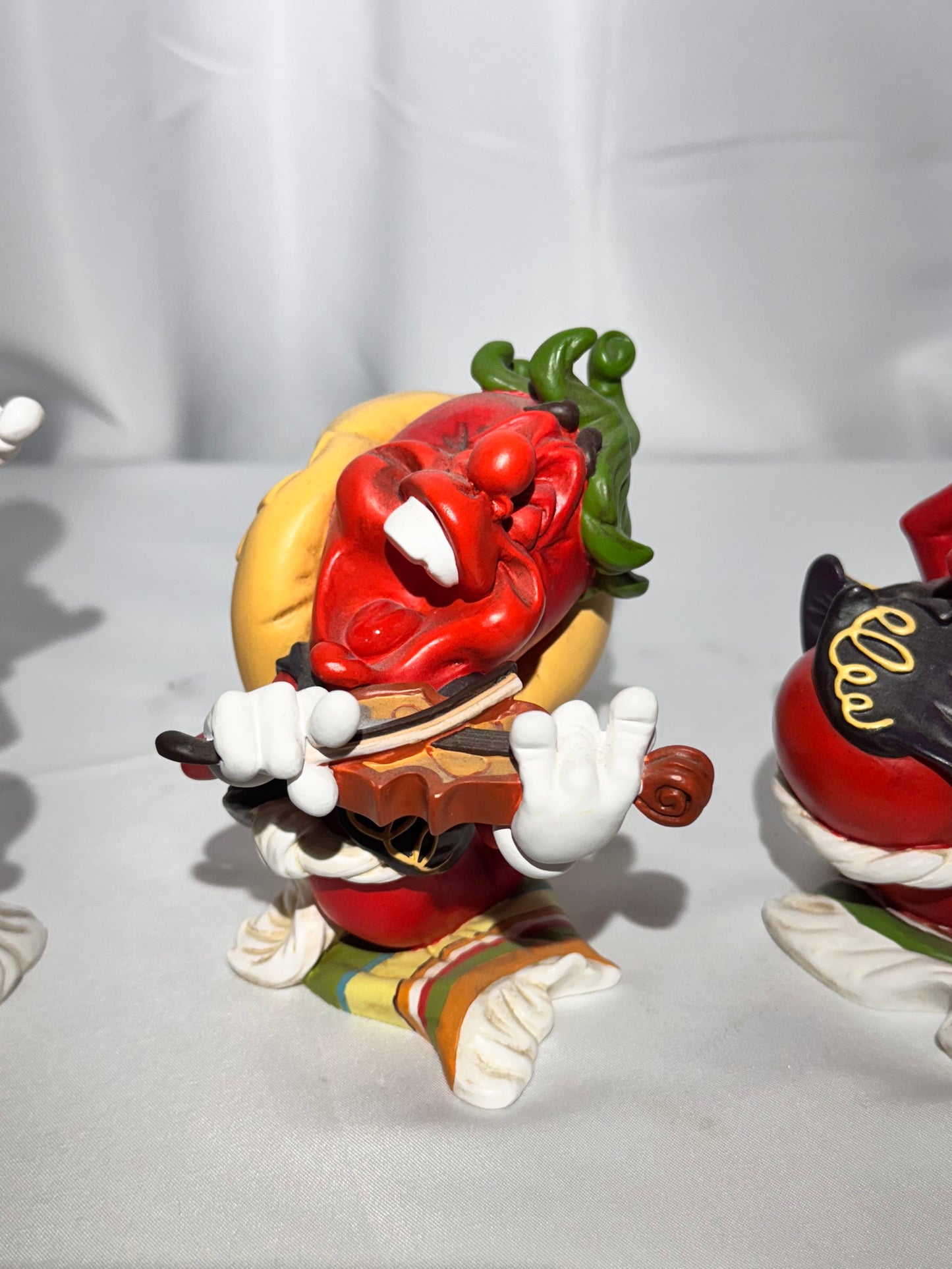 Giggling Groceries Mariachi Band – Red Hot Chili Peppers – Set of 5 – “Gaham” Engraved