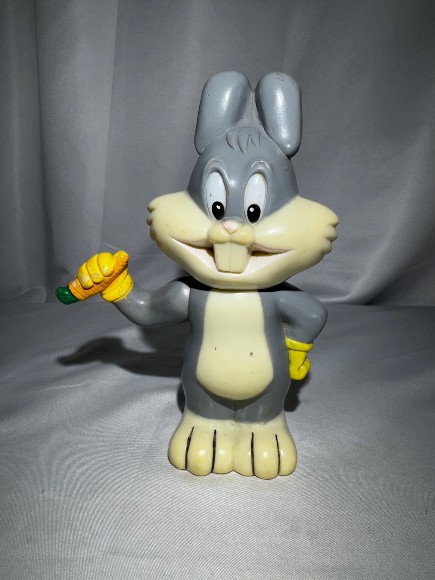 1976 R. Dakin Bugs Bunny Vinyl Coin Bank 7” Vintage Looney Tunes Warner Bros Chubby Bank