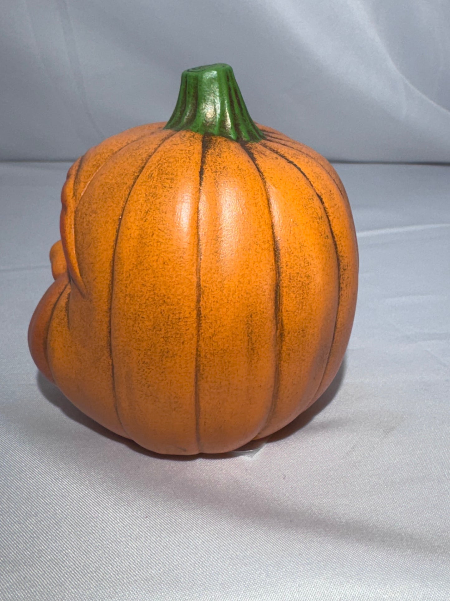 Vintage Hand-Painted Ceramic Anthropomorphic Pumpkin Figurine – CB 1999