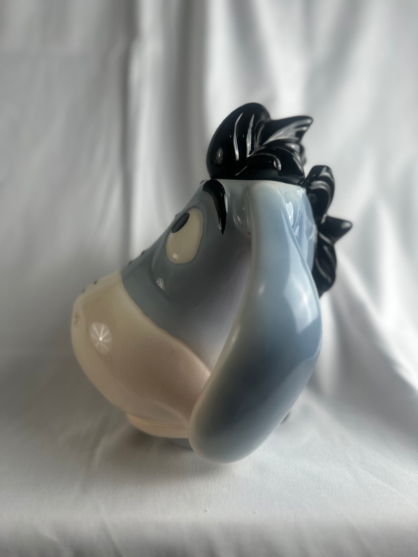 Eeyore - Winnie the Pooh -2000- Edition Teapot - 9”-Disney - Showcase Edition