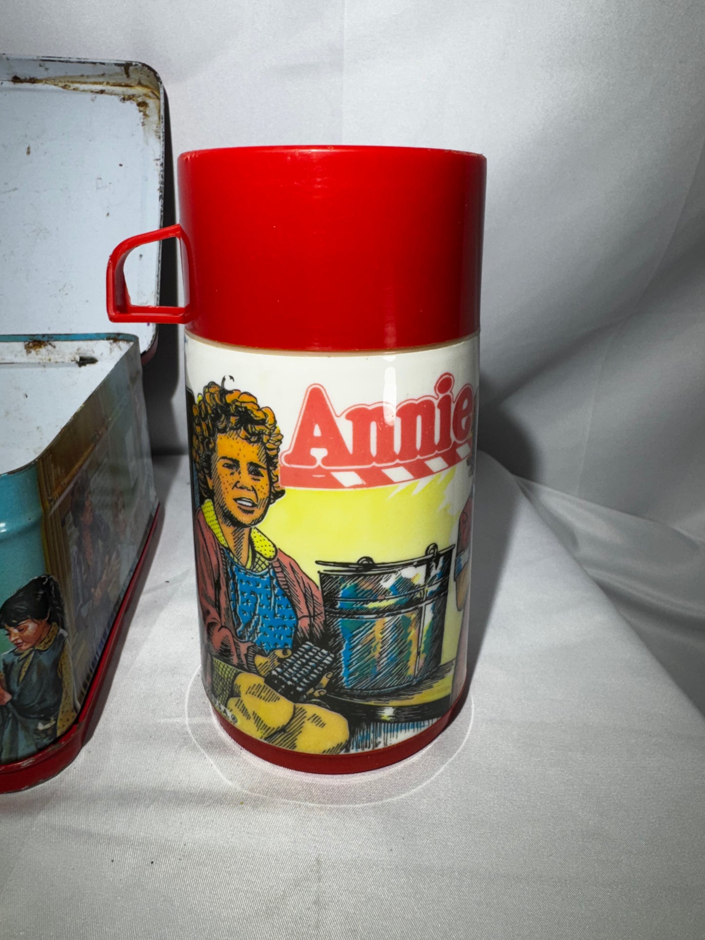 Vintage 1981 Annie Metal Lunchbox with Thermos – Aladdin Industries