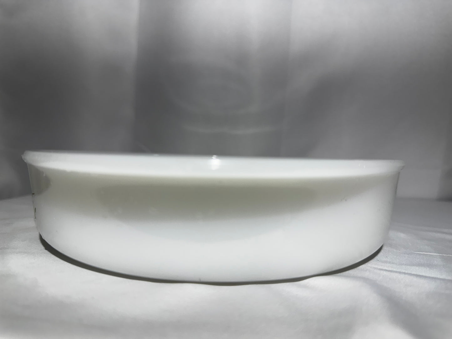 Vintage Glasbake Milk Glass Green Daisy Round Baking Casserole Dish Jeannette Glass