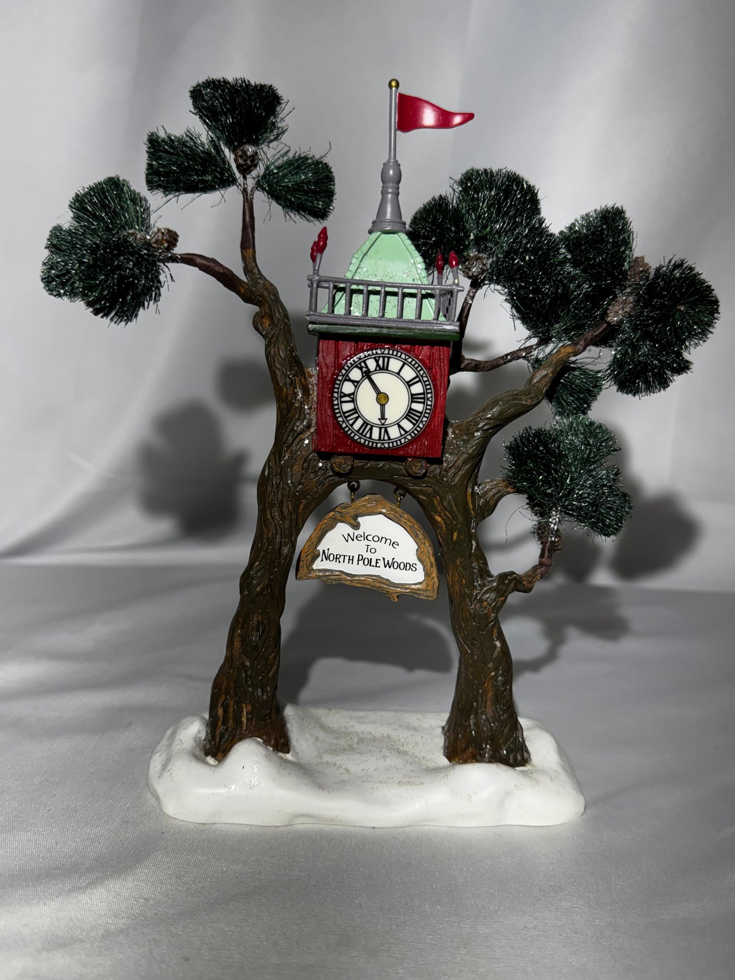 Department 56 North Pole Woods Gateway Entrance #56920 Tree Arch Retired w/ Box 2000