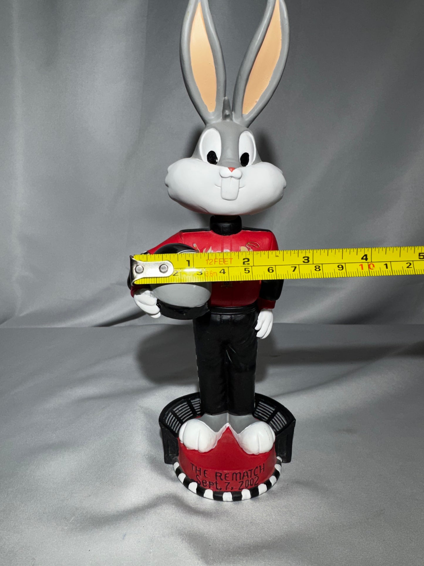2002 Limited Edition Bugs Bunny Monte Carlo 400 Bobblehead #273/15,000 NASCAR ￼