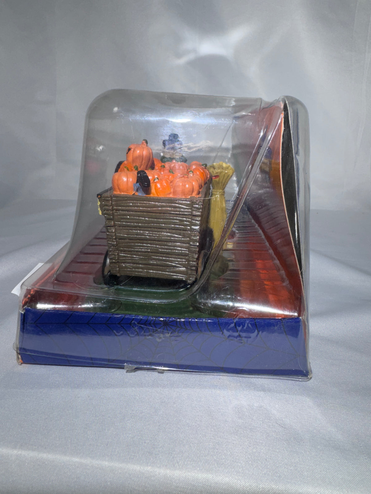 Lemax Spooky Town Pumpkin Haul Countdown #93414 – 2019 – Original Box