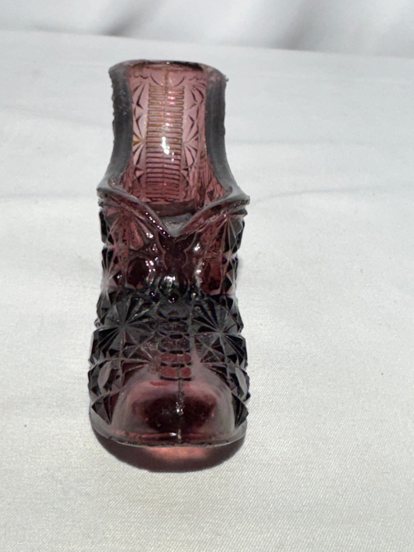 Vintage Fenton Daisy & Button Slipper Shoe – Amethyst Purple Glass