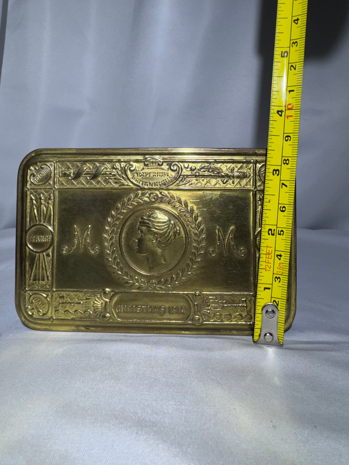 Original WWI 1914 Princess Mary Christmas Gift Tin – Embossed Brass – British Empire- empty