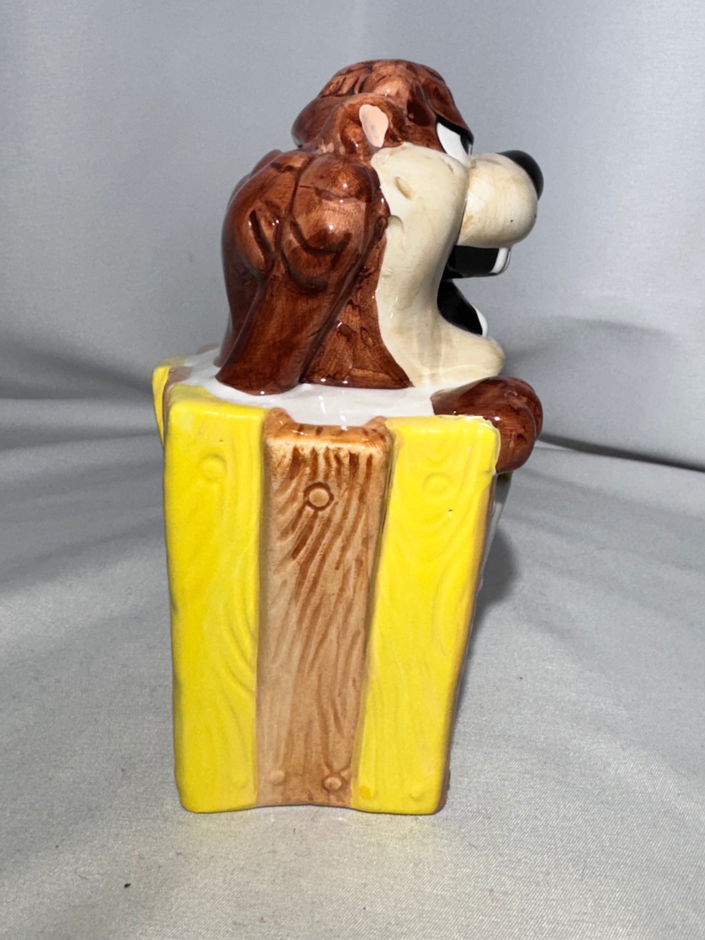 Vintage 1988 Taz Bank – Applause – Warner Bros. Looney Tunes